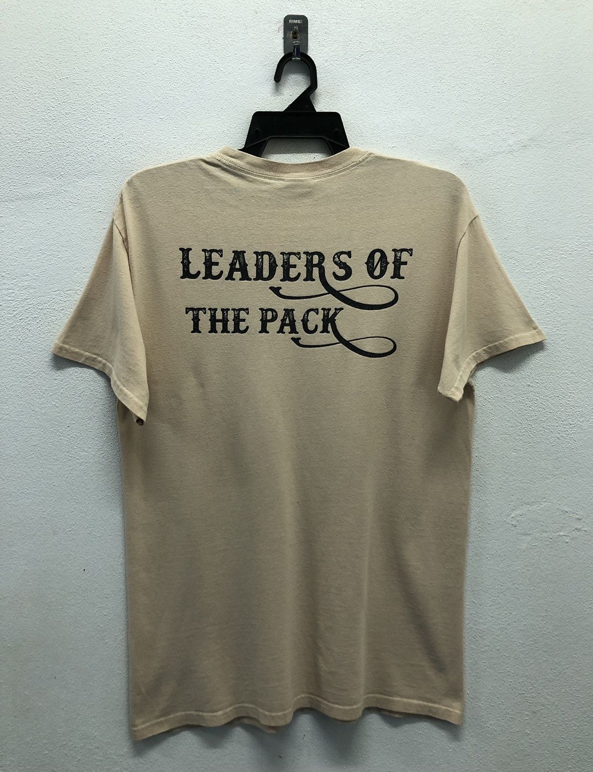 Vintage Vintage Gildan Prior's Pack T-Shirt Size US M / EU 48-50 / 2 - 2 Thumbnail