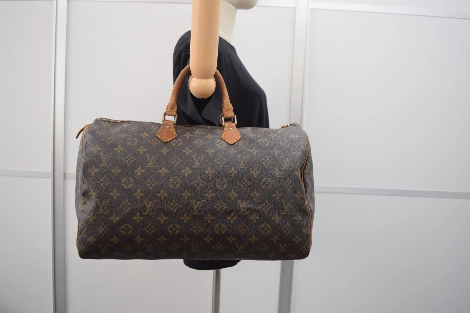 Louis Vuitton Louis Vuitton Speedy 40 Boston Bag Monogram Canvas M41522 Size ONE SIZE - 3 Thumbnail