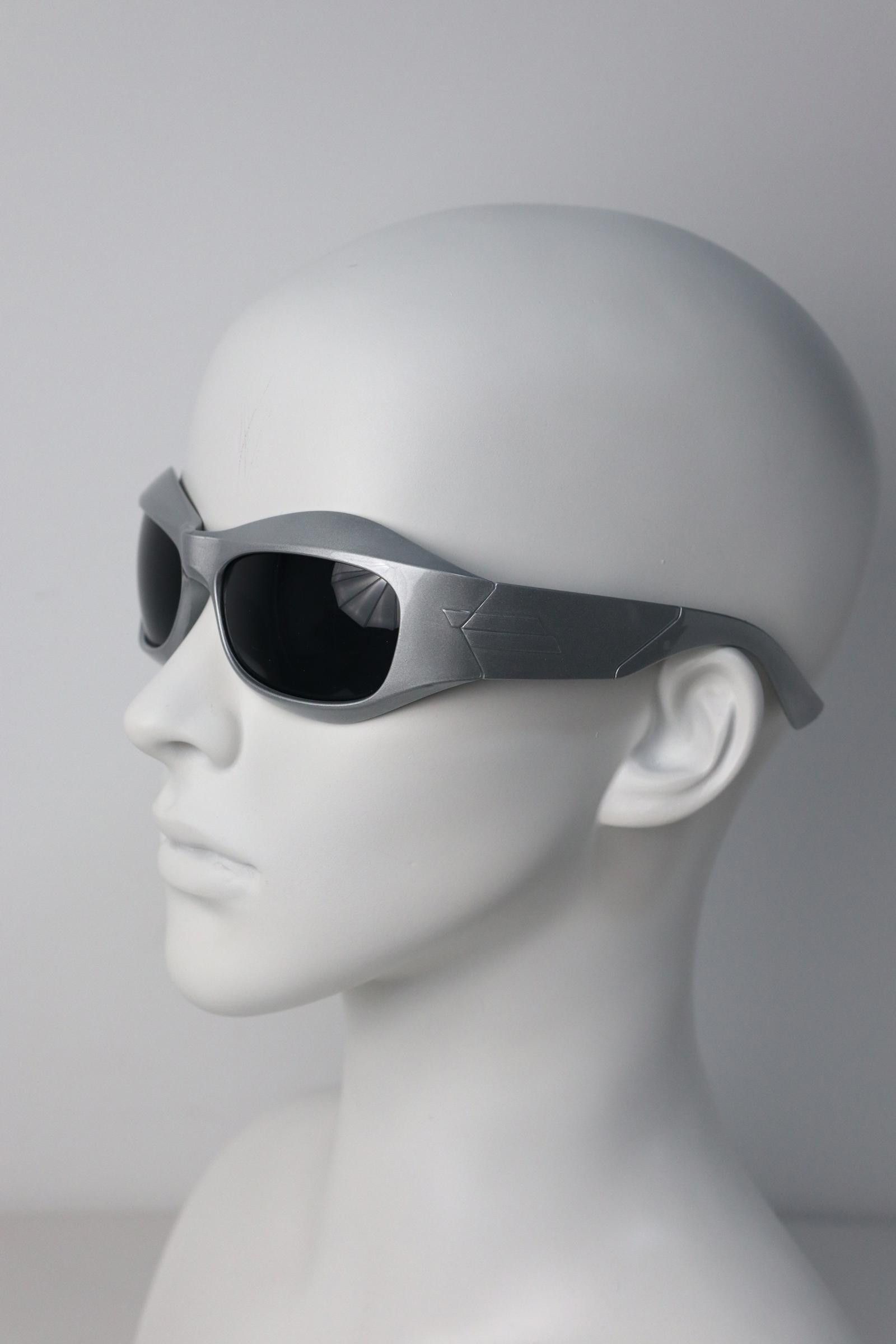 Other Y2k Avant Garde Futuristic Silver Black Sunglasses Unisex OS Size ONE SIZE - 2 Thumbnail