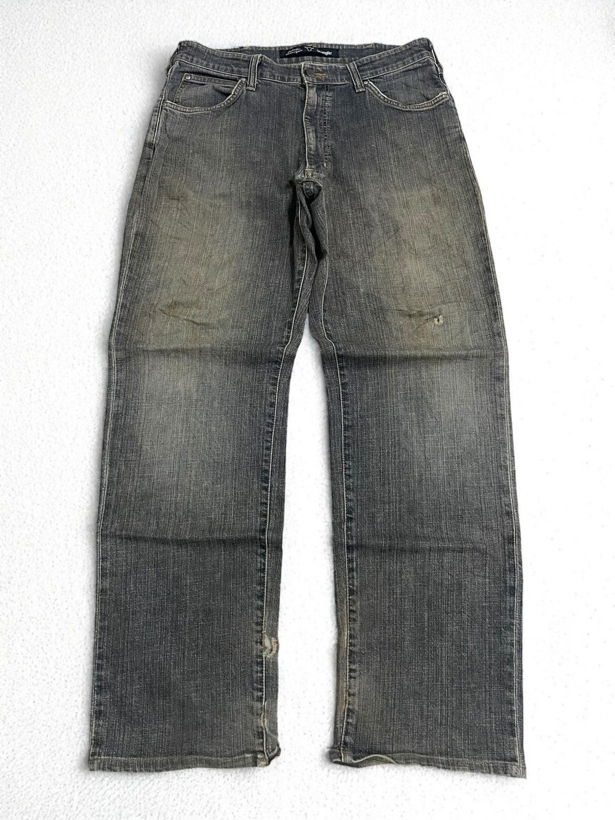 Wrangler Wrangler Authentic Western Distress Dirty Mud Workers Denim Size US 34 / EU 50 - 1 Thumbnail