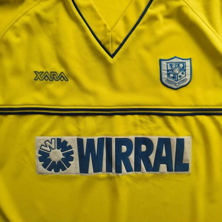 Other Tranmere Rovers 2001-04 Xara away football jersey size L Size US L / EU 52-54 / 3 - 4 Thumbnail
