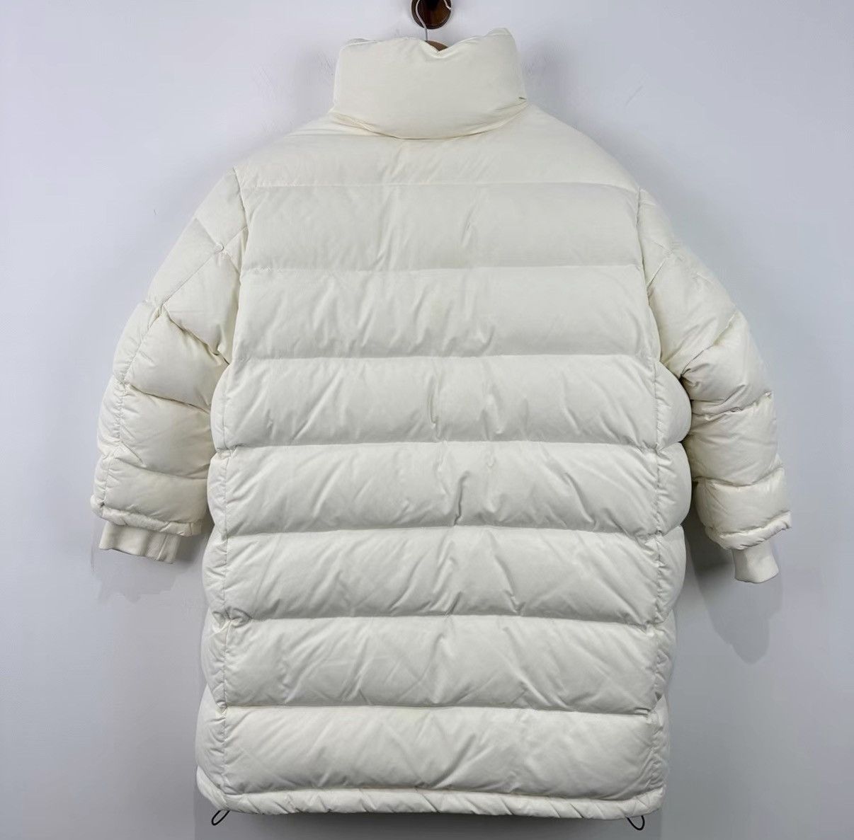 Balenciaga Balenciaga Long White Down Jacket J42 Size XS / US 0-2 / IT 36-38 - 2 Thumbnail
