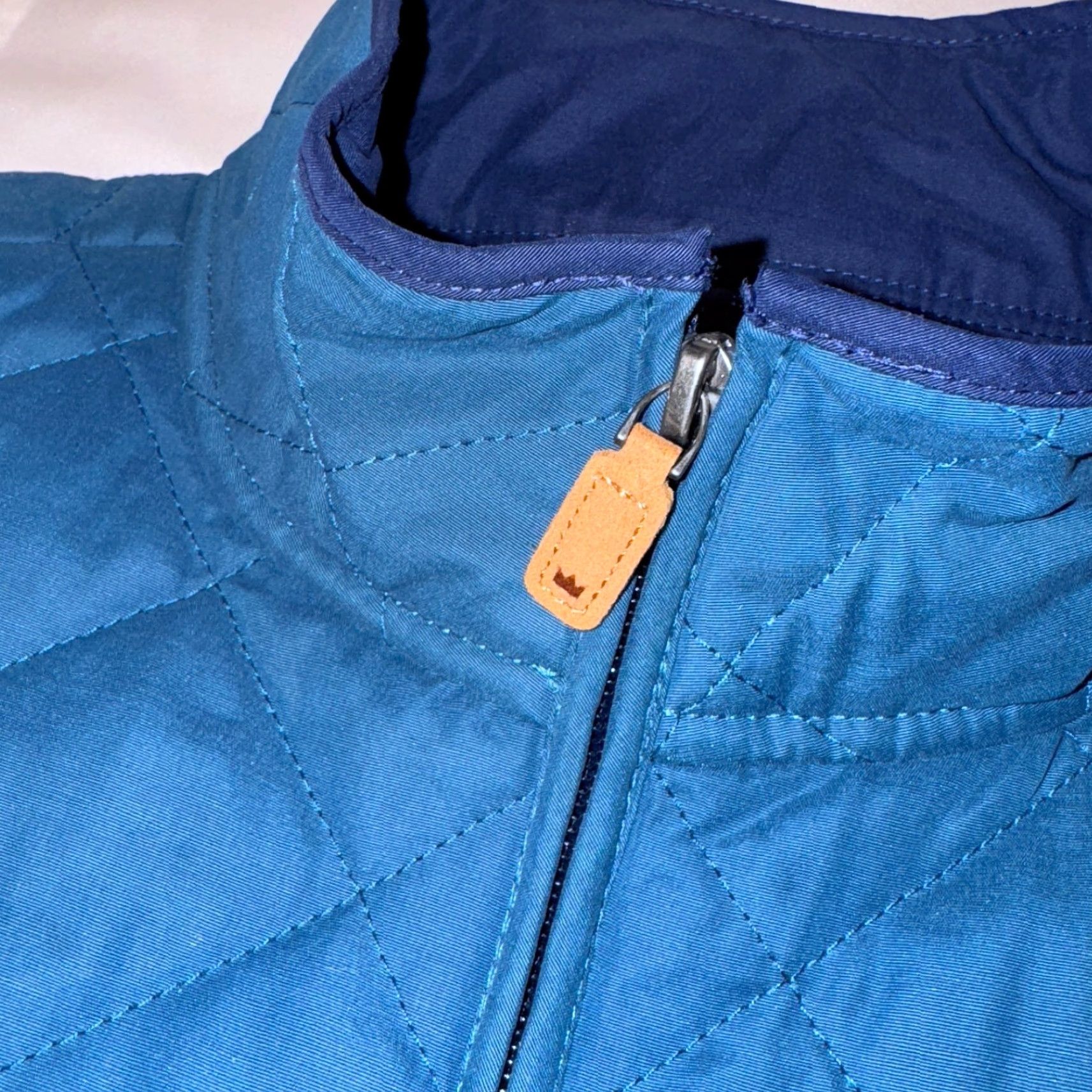 Vintage VINTAGE Crown & Ivy Quilted Full Zip Vest Mens M Beige & Blue Golf Sport Jacket Hiking Size US M / EU 48-50 / 2 - 3 Thumbnail