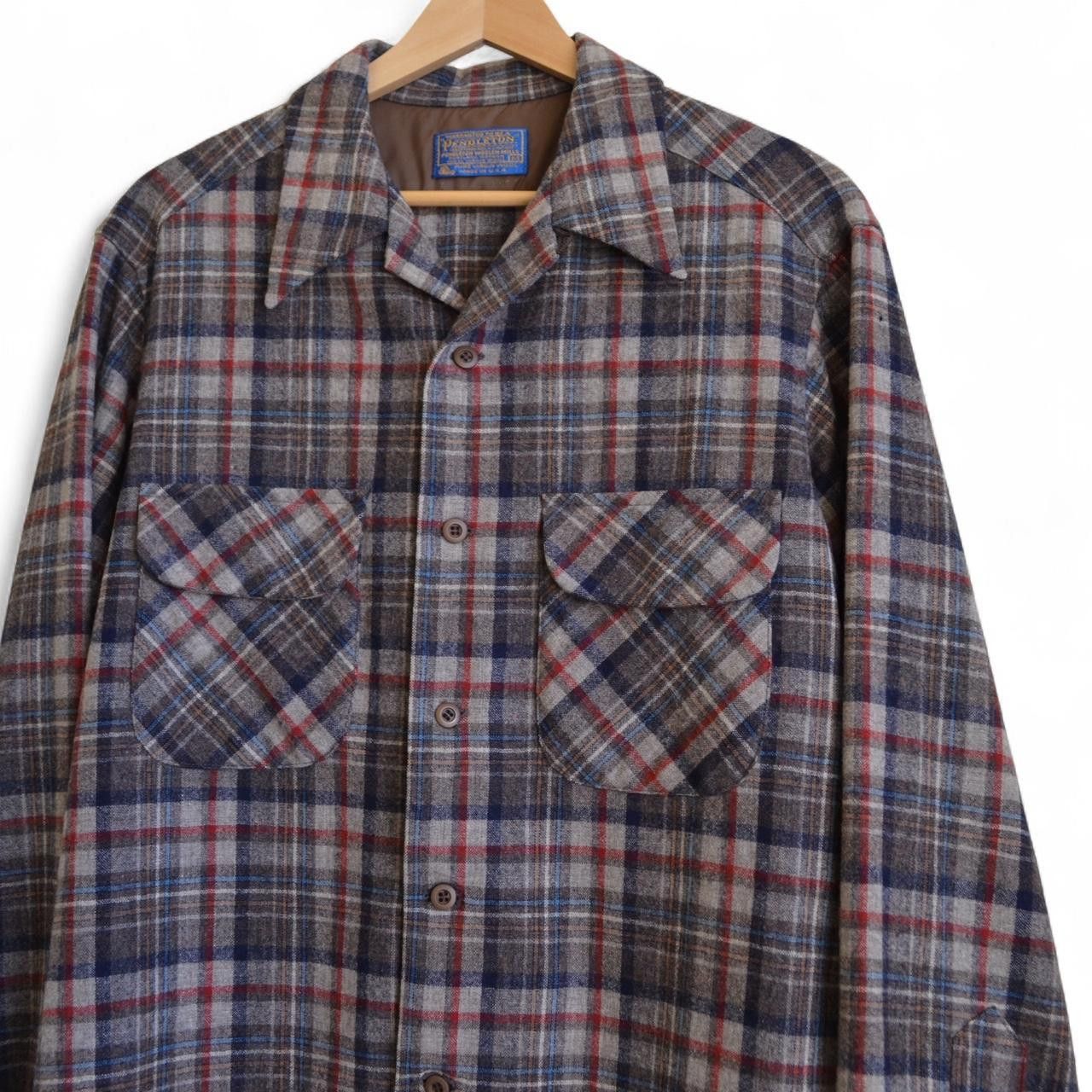 Pendleton VTG 1970s Pendleton board shirt M in brown plaid wool Size US M / EU 48-50 / 2 - 5 Thumbnail