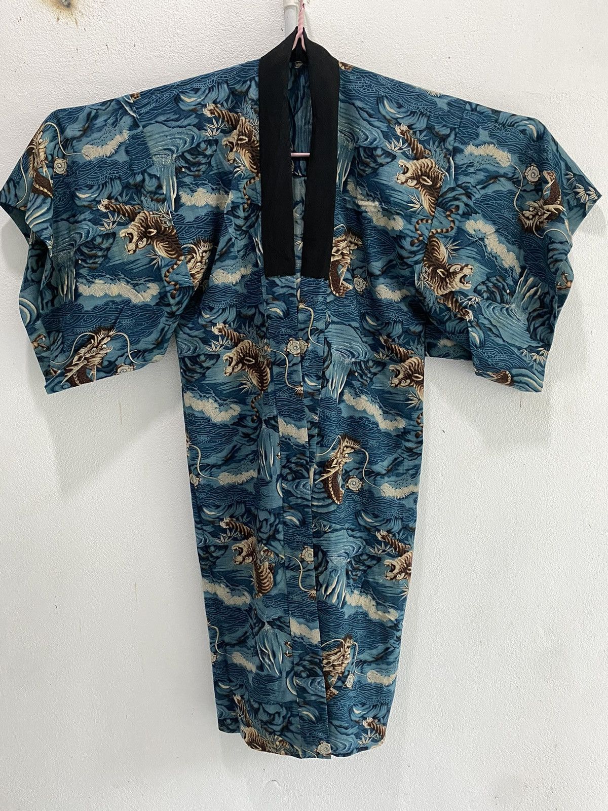 Japanese Brand × Vintage Rare Vintage Kimono Sukajan Dragon Tiger Yakuza Size US M / EU 48-50 / 2 - 1 Thumbnail