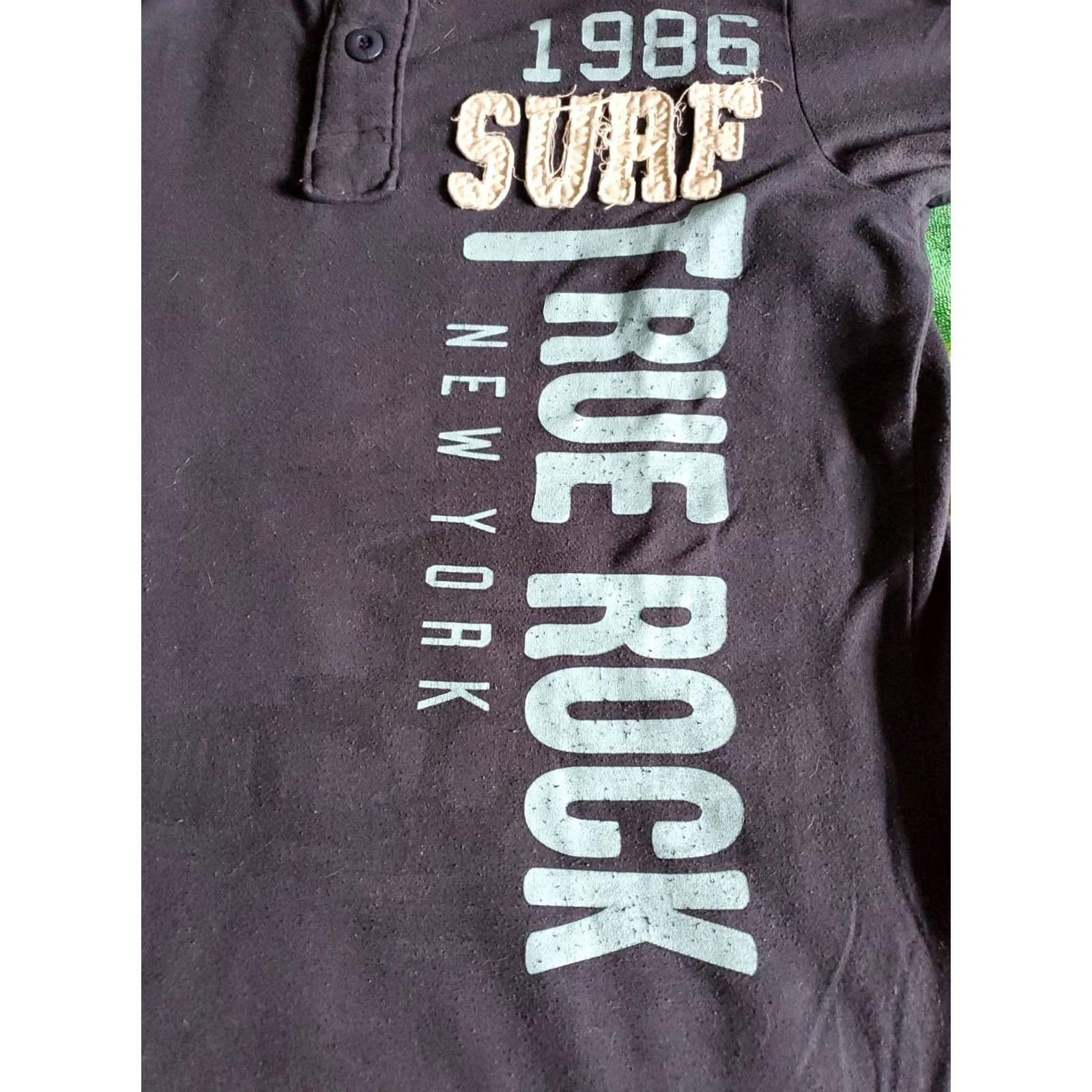Vintage True Rock New York 1986 Surf Short Sleeve Henley Shirt SZ Medium Blue Cotton Blend Embroidered T-Shirt Mens Size US M / EU 48-50 / 2 - 4 Thumbnail