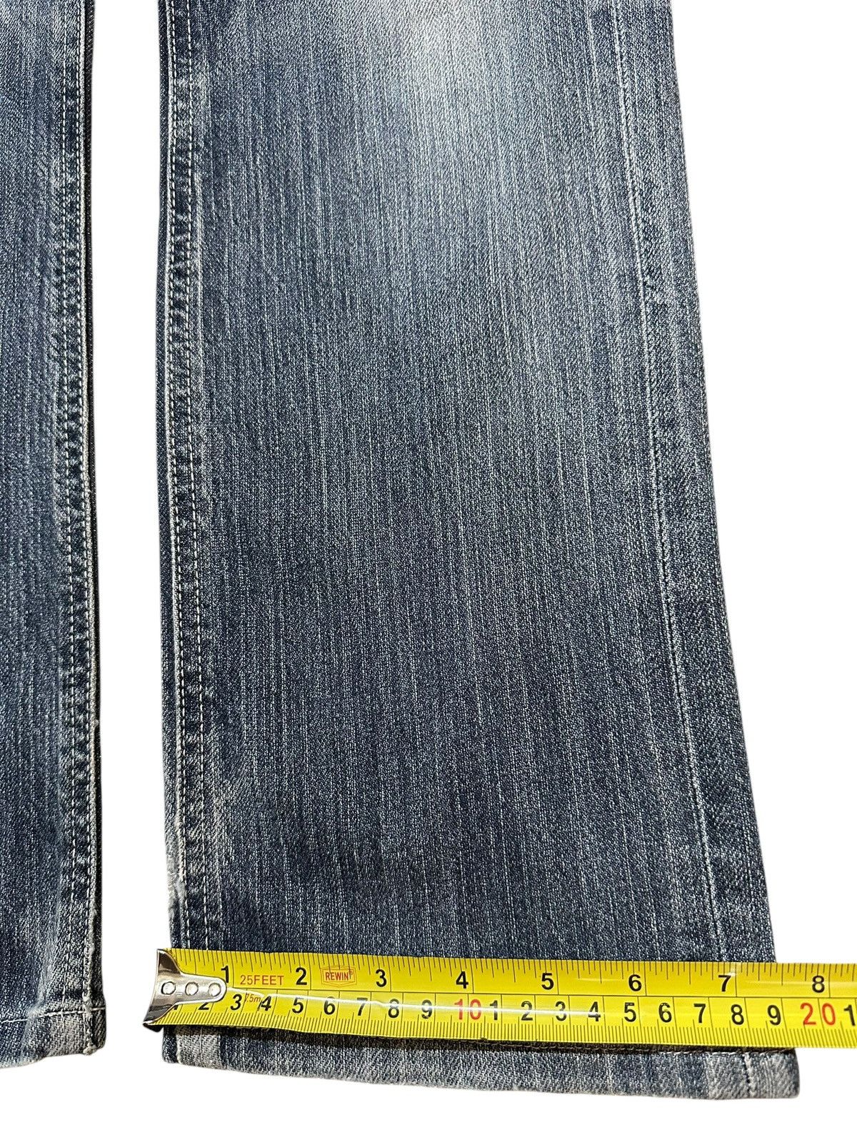 Evisu Vintage Japanese Uniqlo Blue Faded Wash Distress Style Jeans Size US 30 / EU 46 - 16 Thumbnail