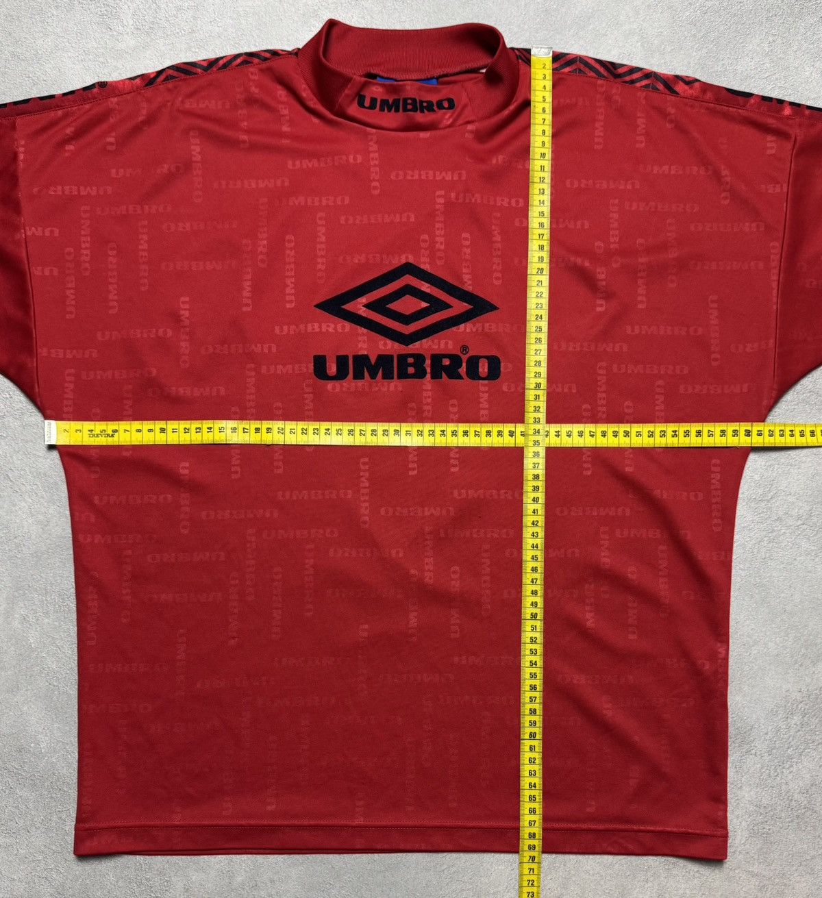 Umbro 1990s Umbro Template Football Shirt Soccer Jersey Vintage Size US L / EU 52-54 / 3 - 14 Thumbnail