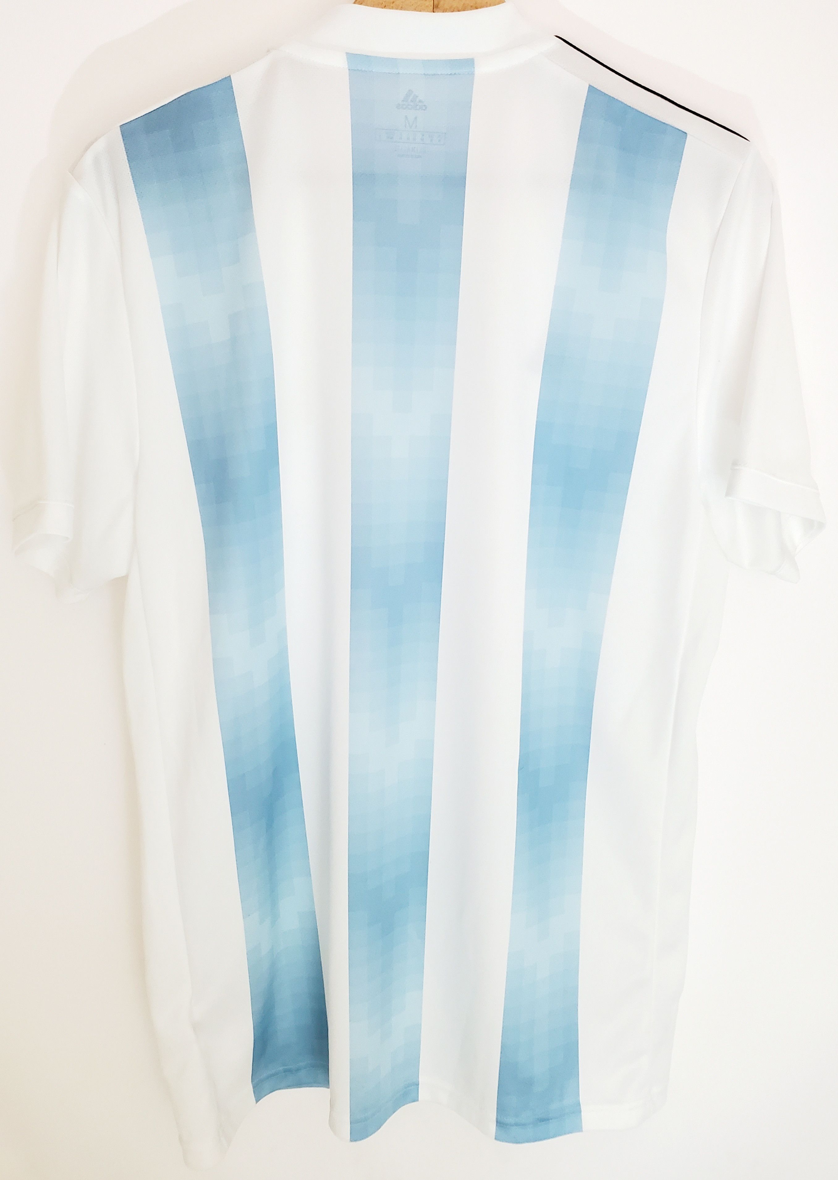 Adidas ARGENTINA 2018 2019 HOME SOCCER JERSEY ADIDAS M Size US M / EU 48-50 / 2 - 3 Thumbnail