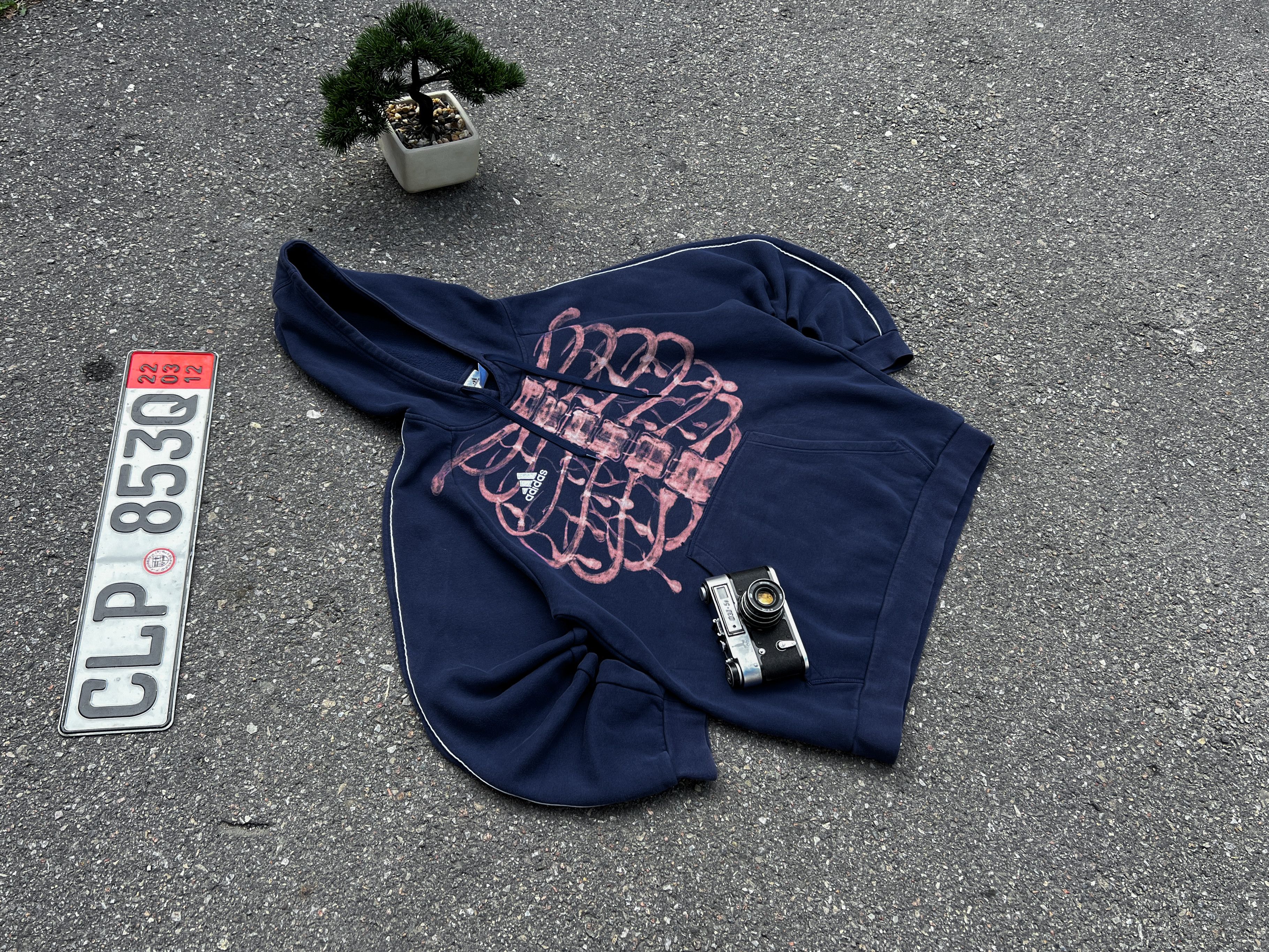 Adidas 💲HANDMADE💲Adidas Vintage Custom Skeleton Hoodie Size XL Size US XL / EU 56 / 4 - 4 Thumbnail