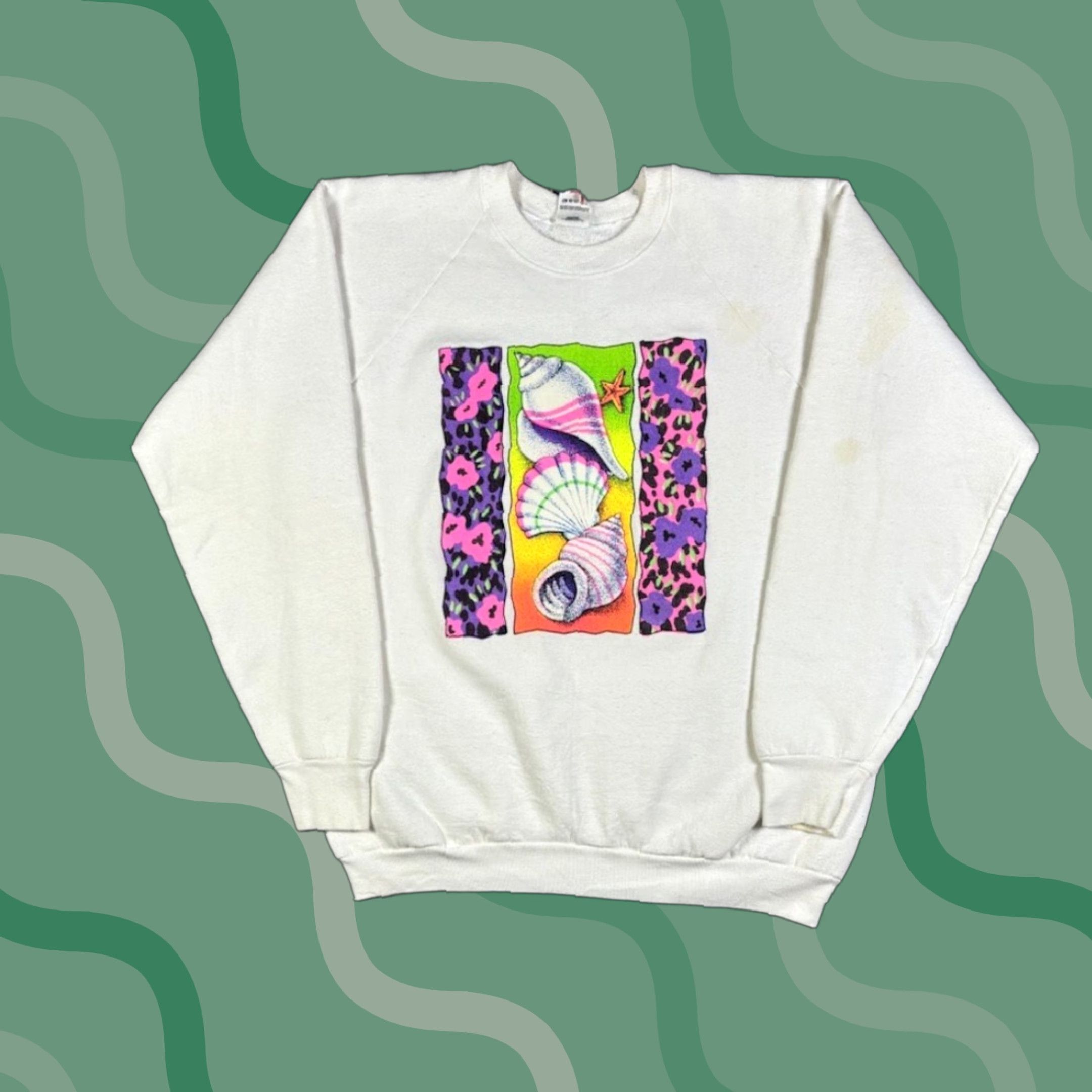 Fruit Of The Loom VINTAGE Seashell Beach White Sweatshirt Crewneck XL Men Cotton Blend Fleece Graphic Print Logo 80s 90s Beach Pullover Size US XL / EU 56 / 4 - 1 Thumbnail