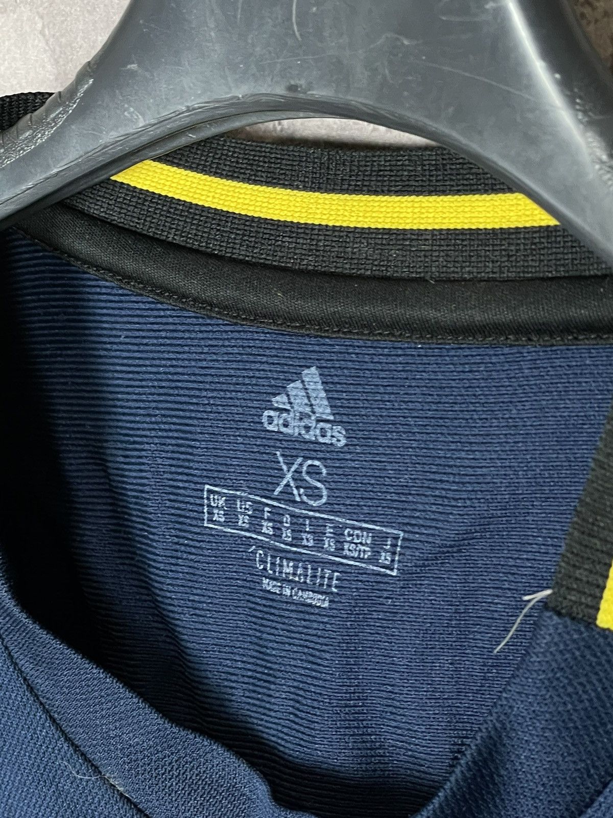 Adidas ARSENAL Adidas 2019s Football Bellerin #2 Soccer Jersey Size US XS / EU 42 / 0 - 9 Thumbnail