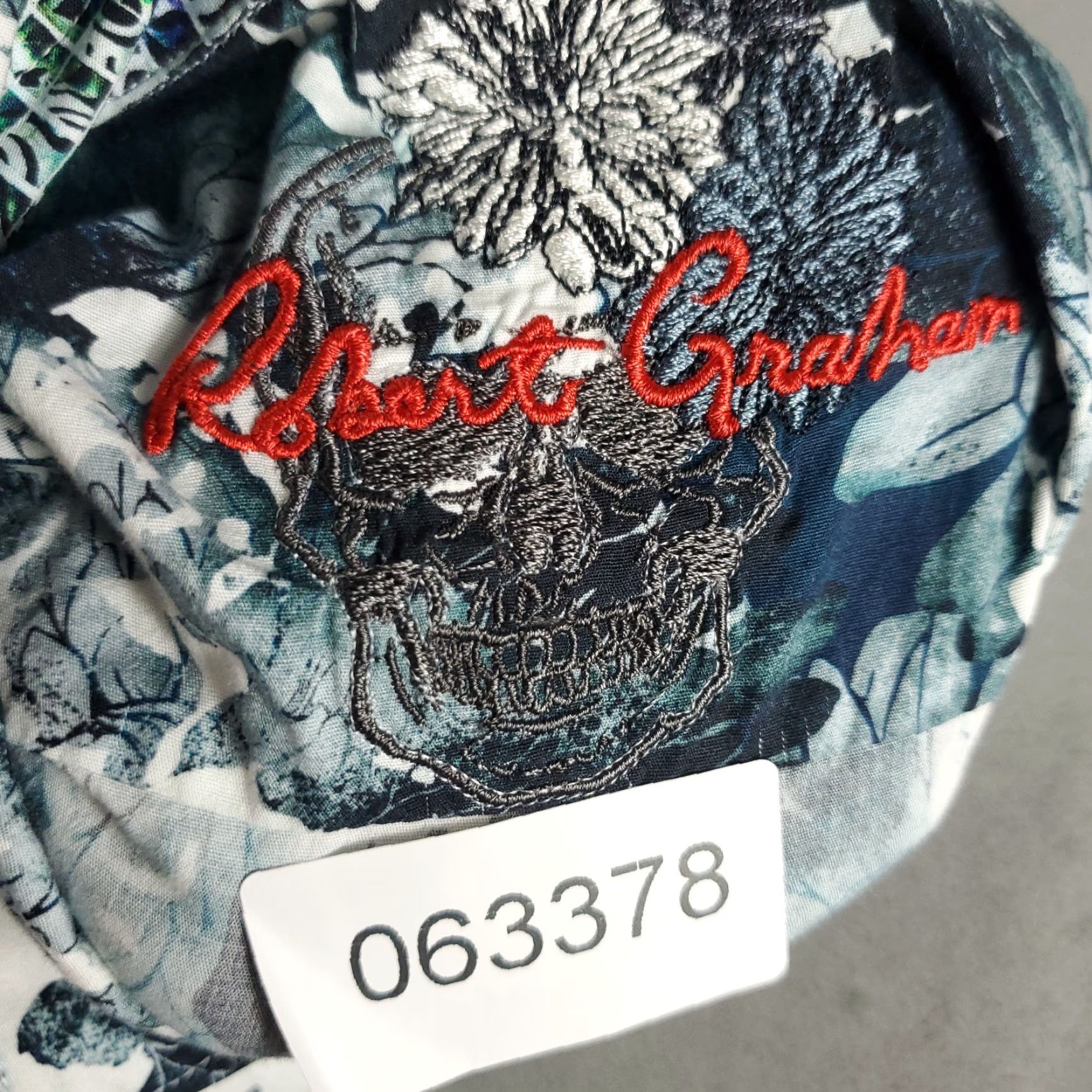 Robert Graham Robert Graham Shirt Mens Small Blue Skull All Over Print Floral Short Sleeve Shirt Size US S / EU 44-46 / 1 - 7 Thumbnail