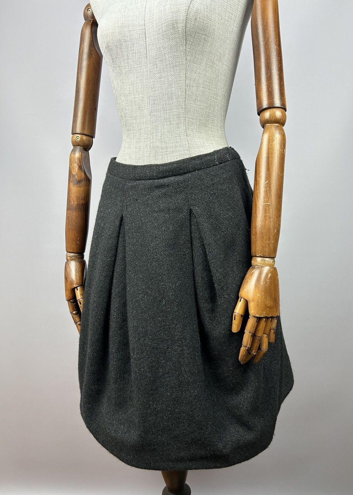 Ralph Lauren Black Label Ralph Lauren Black Label Camel Hair Tweed Balloon Bell Skirt Size 28" / US 6 / IT 42 - 1 Thumbnail