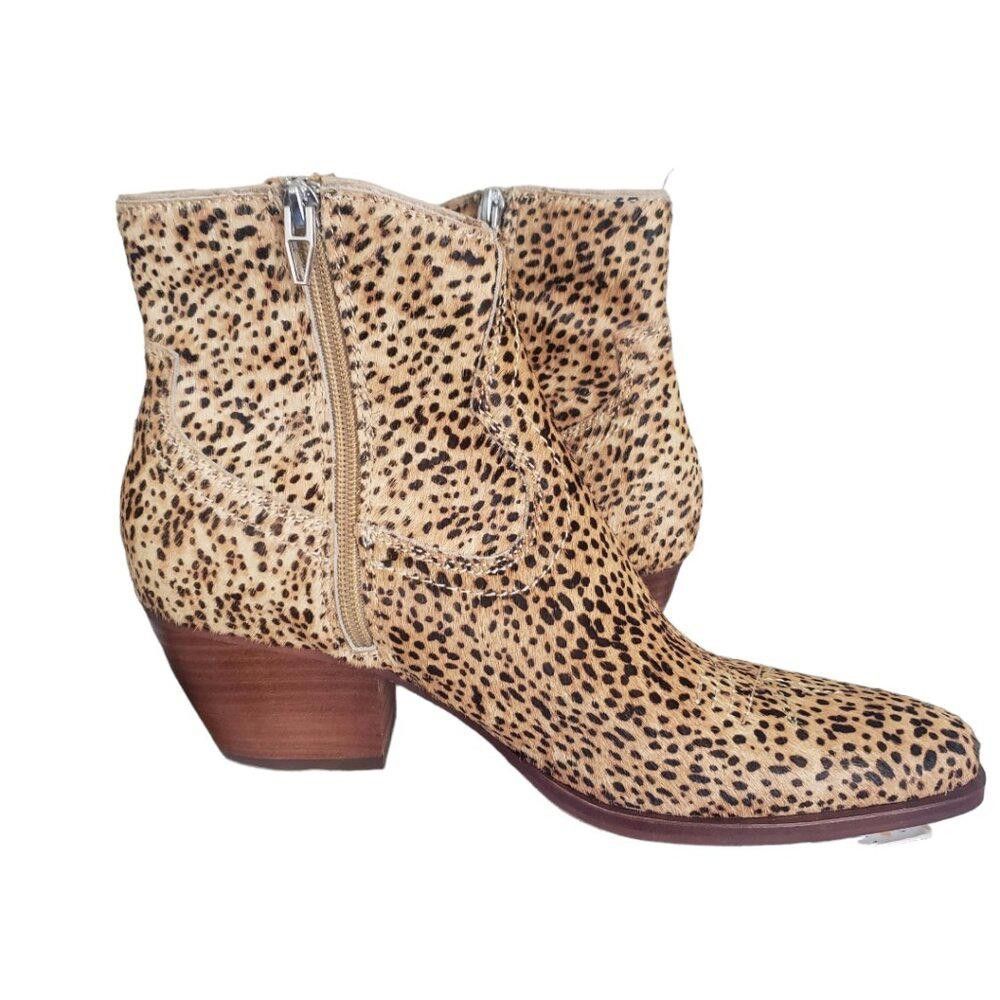 Designer SH135 Dolce Vita NWOT Genuine Cow Hair Zip Bootie 9.5 Size US 9.5 / IT 39.5 - 1 Thumbnail