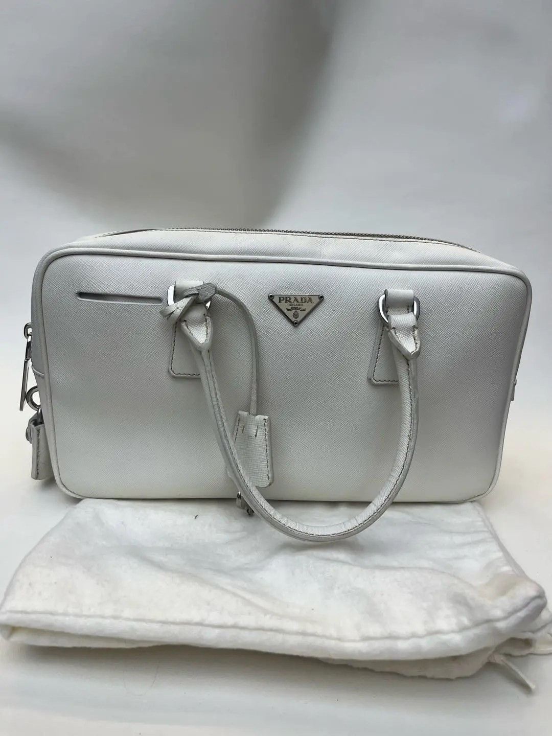 Prada Pre-loved Bag Very good condition Size ONE SIZE - 1 Thumbnail