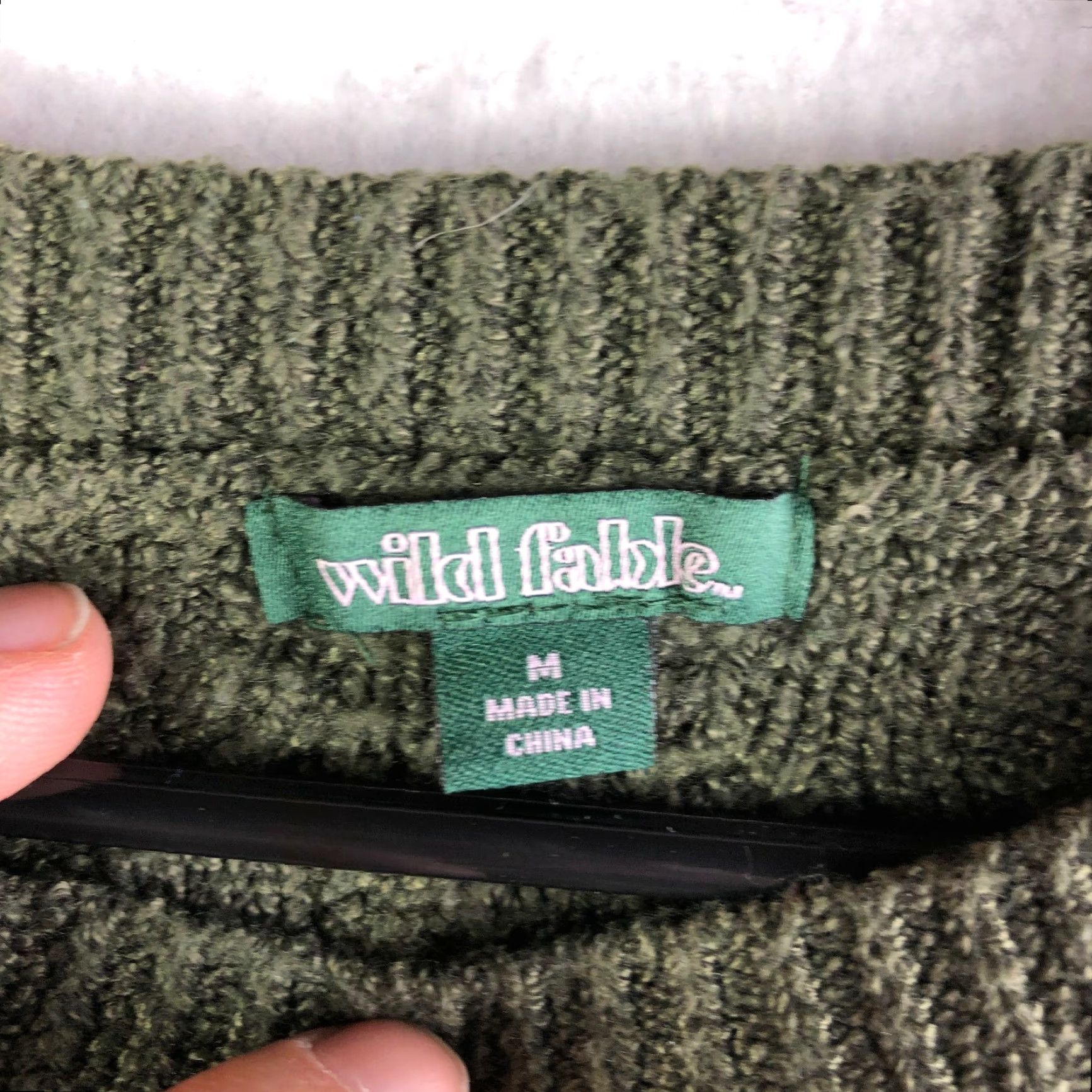 Vintage Wild Fable Green Cable Knit Pullover Juniors Size M Long Sleeve Sweater Size M / US 6-8 / IT 42-44 - 2 Thumbnail