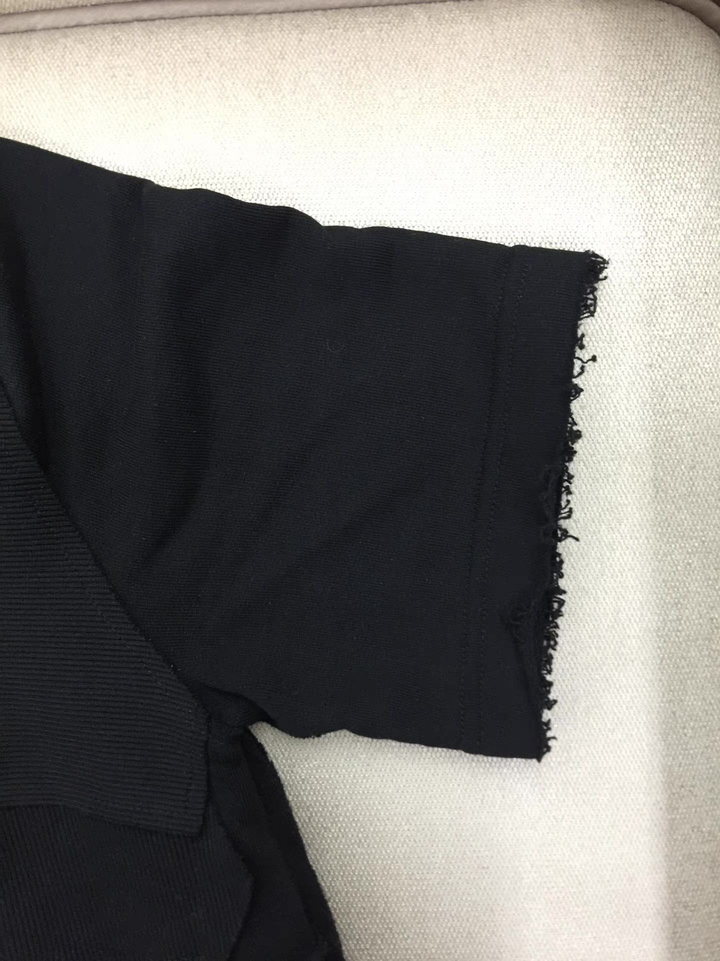 Damir Doma Damir Doma dark style T-shirt with strap decoration Ｑ21 Size US S / EU 44-46 / 1 - 6 Thumbnail