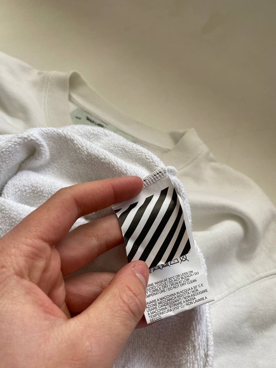Off-White RARE OFF-WHITE MAIN LABEL FALL-WINTER 19-20 2013 SWEATSHIRT Size US L / EU 52-54 / 3 - 7 Thumbnail