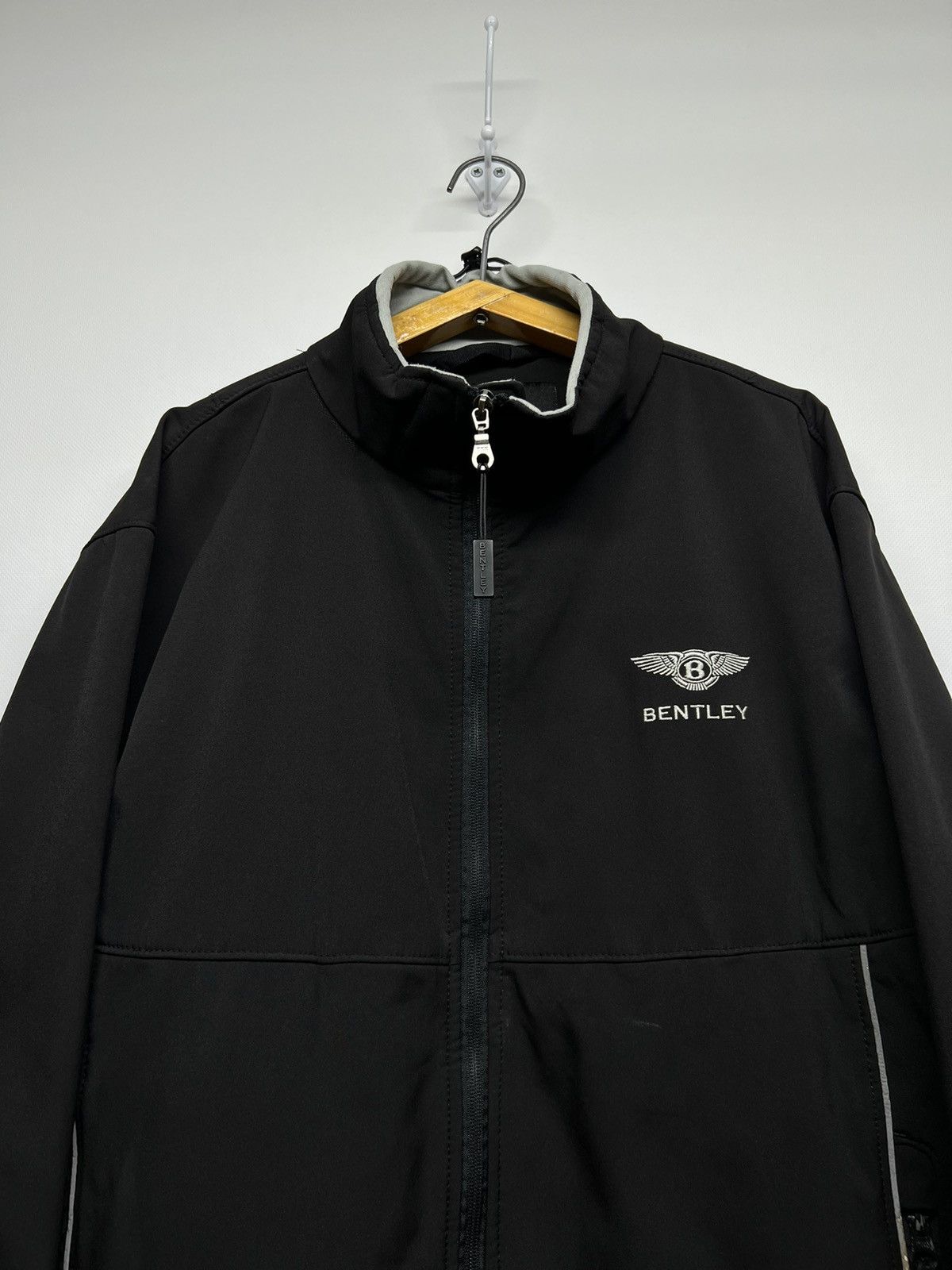 Vintage Vintage Y2k Bentley Racing SoftShell Jacket 00’s Size US M / EU 48-50 / 2 - 2 Thumbnail