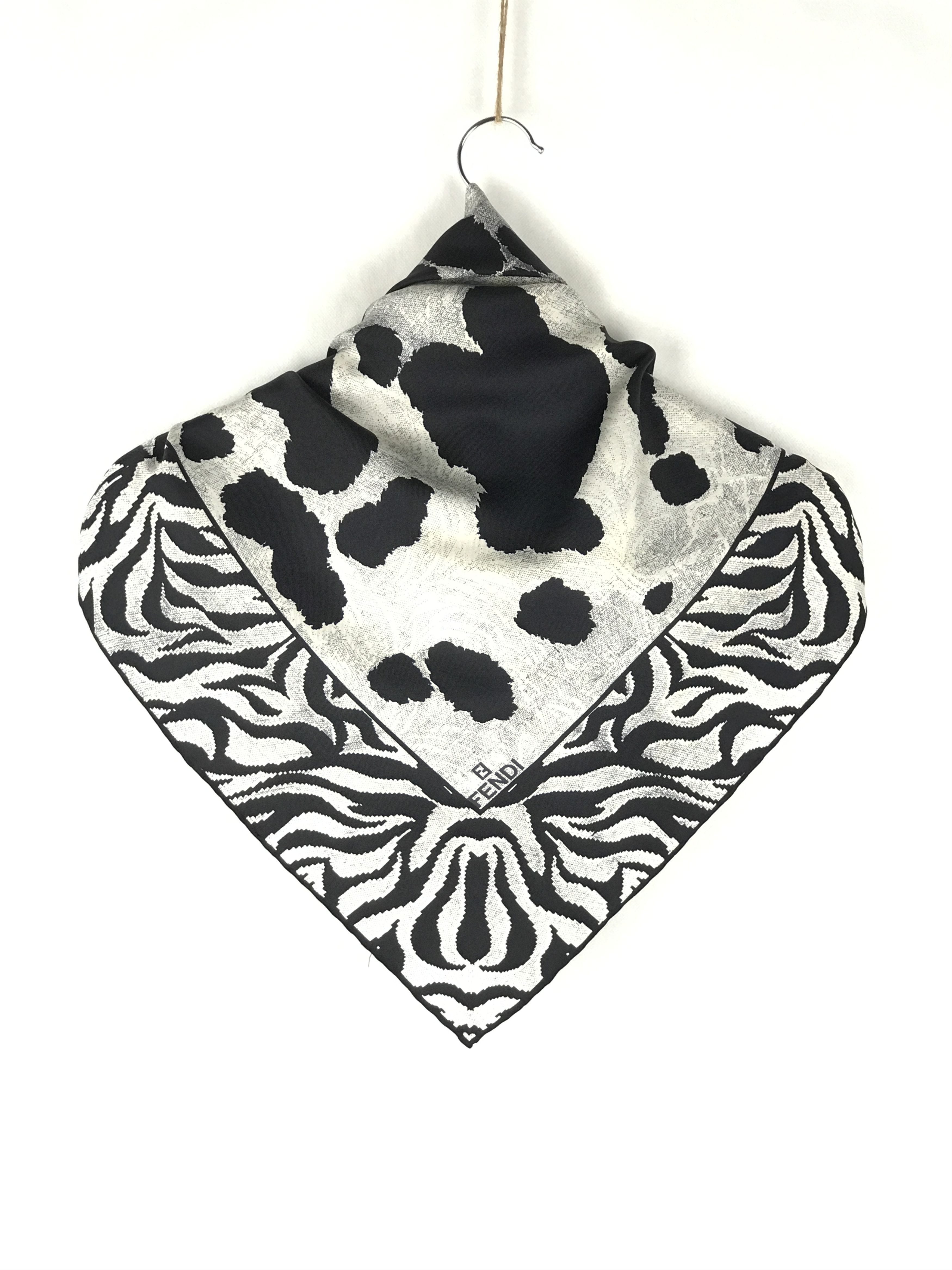 Fendi × Vintage Vintage Fendi Zebra Printed Silk Scarf Size ONE SIZE - 3 Thumbnail