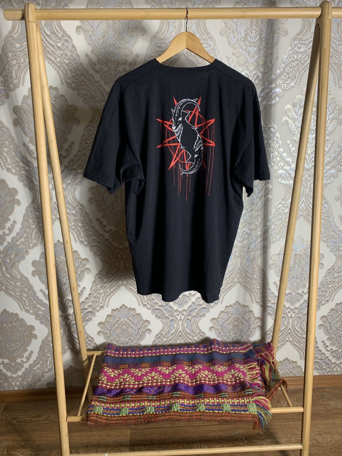 Band Tees VINTAGE SLIPKNOT GOAT WORLD TOUR ROCK T-SHIRT METAL Y2K 90s Size US XXL / EU 58 / 5 - 4 Thumbnail
