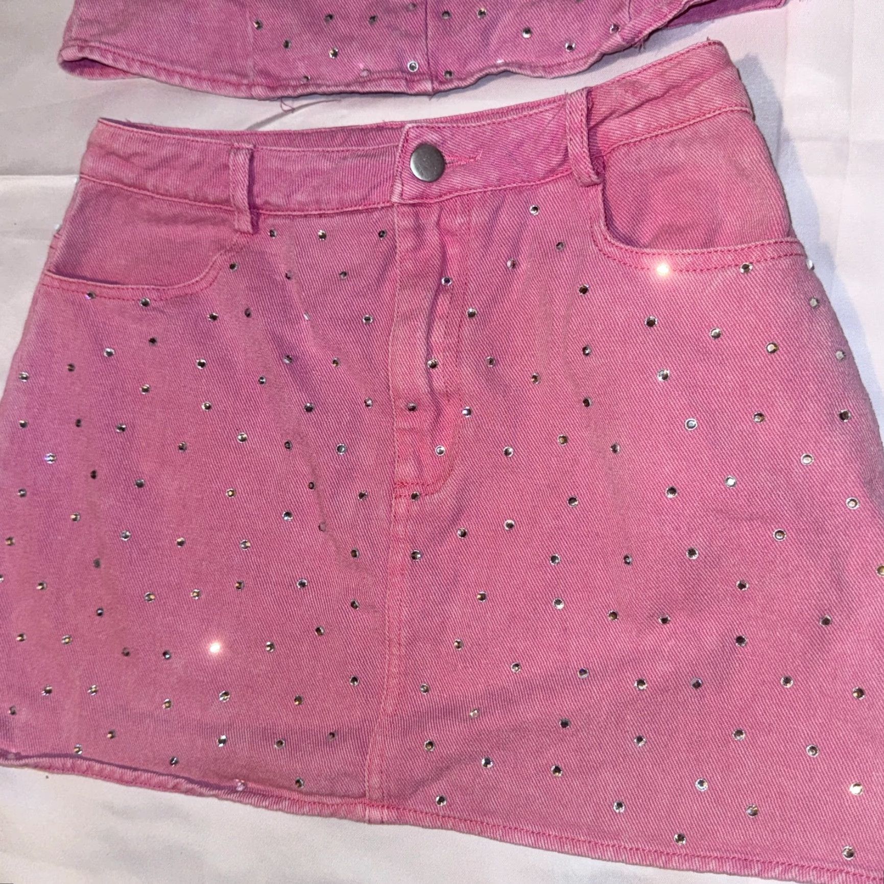 Vintage Lelis 2 Piece Outfit Set - Pink Rhinestone Crop Top Skirt XS/S - Floral Bohemian Beach Party Crop Top Included Womens Size S / US 4 / IT 40 - 2 Thumbnail