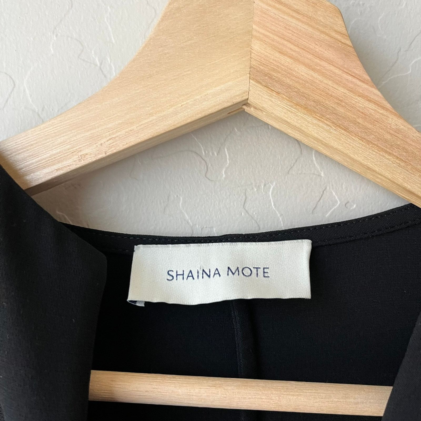 Shaina Mote Shaina Mote Dress Black Short Sleeve Relaxed Midi Dress OS Size ONE SIZE - 3 Thumbnail