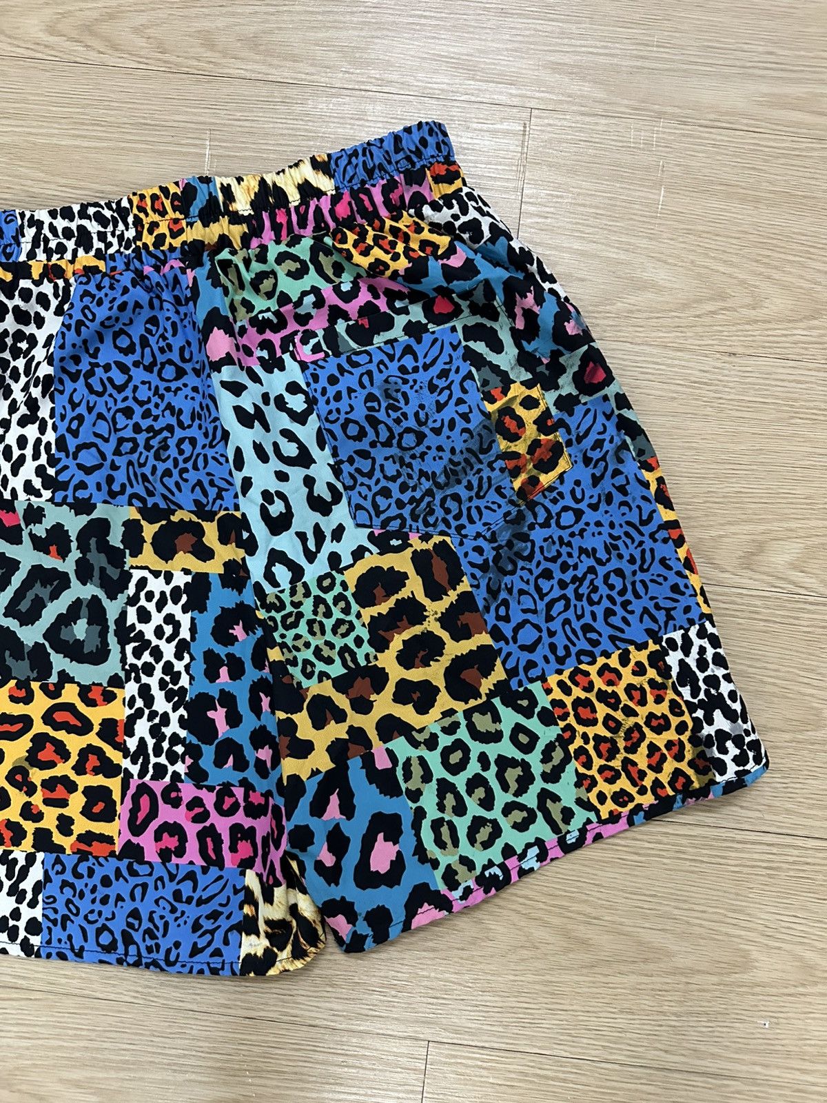 Designer Rare And Beautiful Romwe Wacko Maria Parody Leopard Shorts Size US 28 / EU 44 - 9 Thumbnail