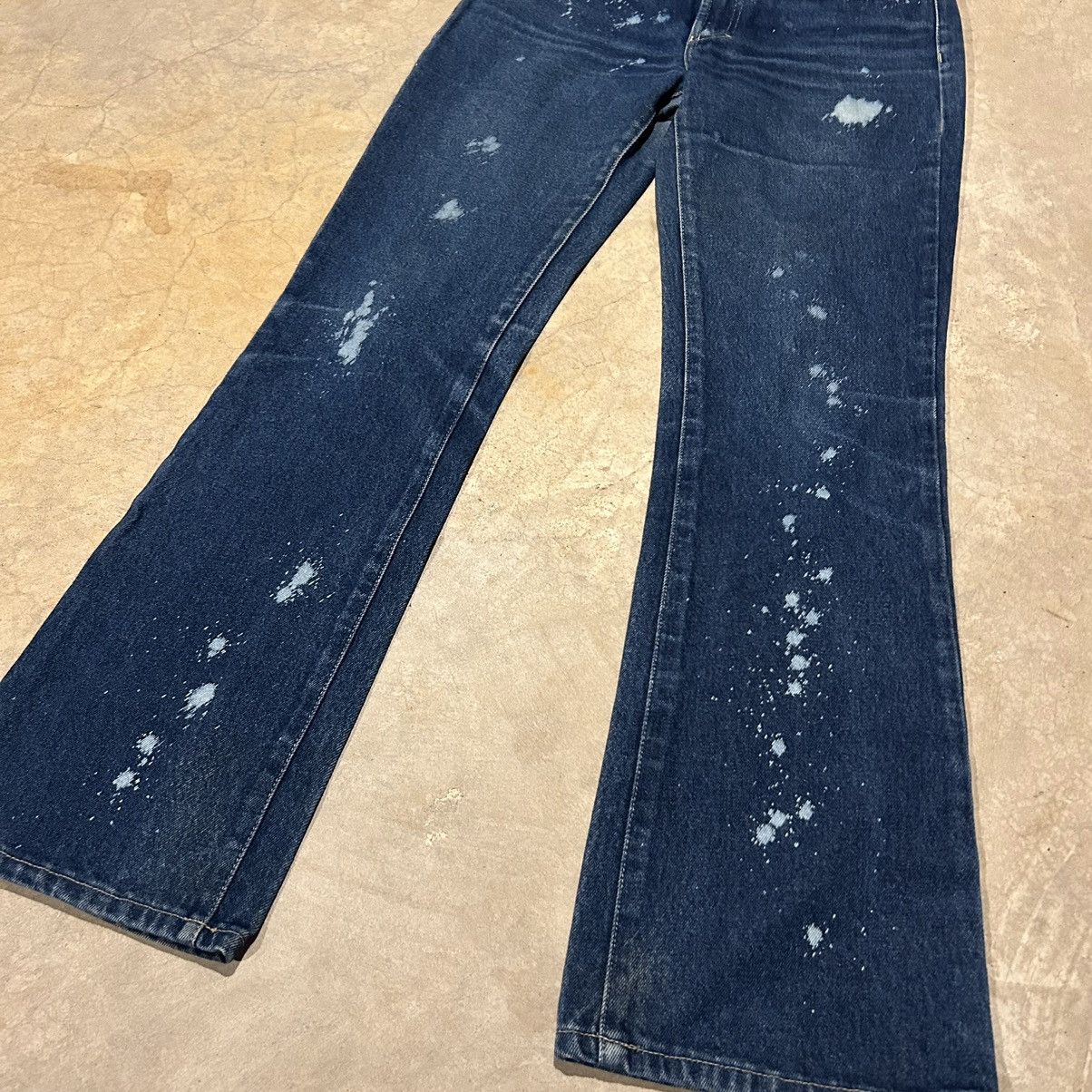 Versace × Versace Jeans Couture × Vintage Vintage Versace Jeans Couture Bleach Splatter Bootcut Jeans Size US 32 / EU 48 - 3 Thumbnail
