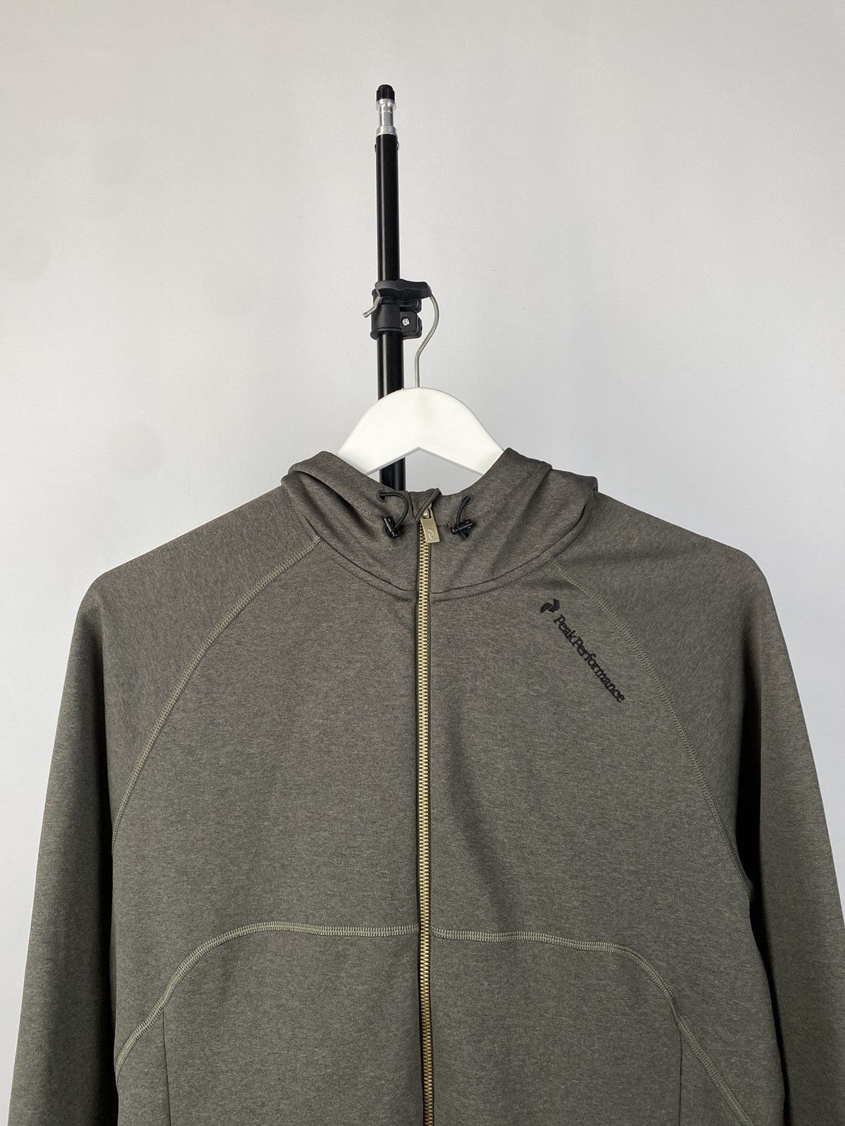 Peak Performance Outdoor Ninja Peak Performance zip jacket Size US L / EU 52-54 / 3 - 2 Thumbnail