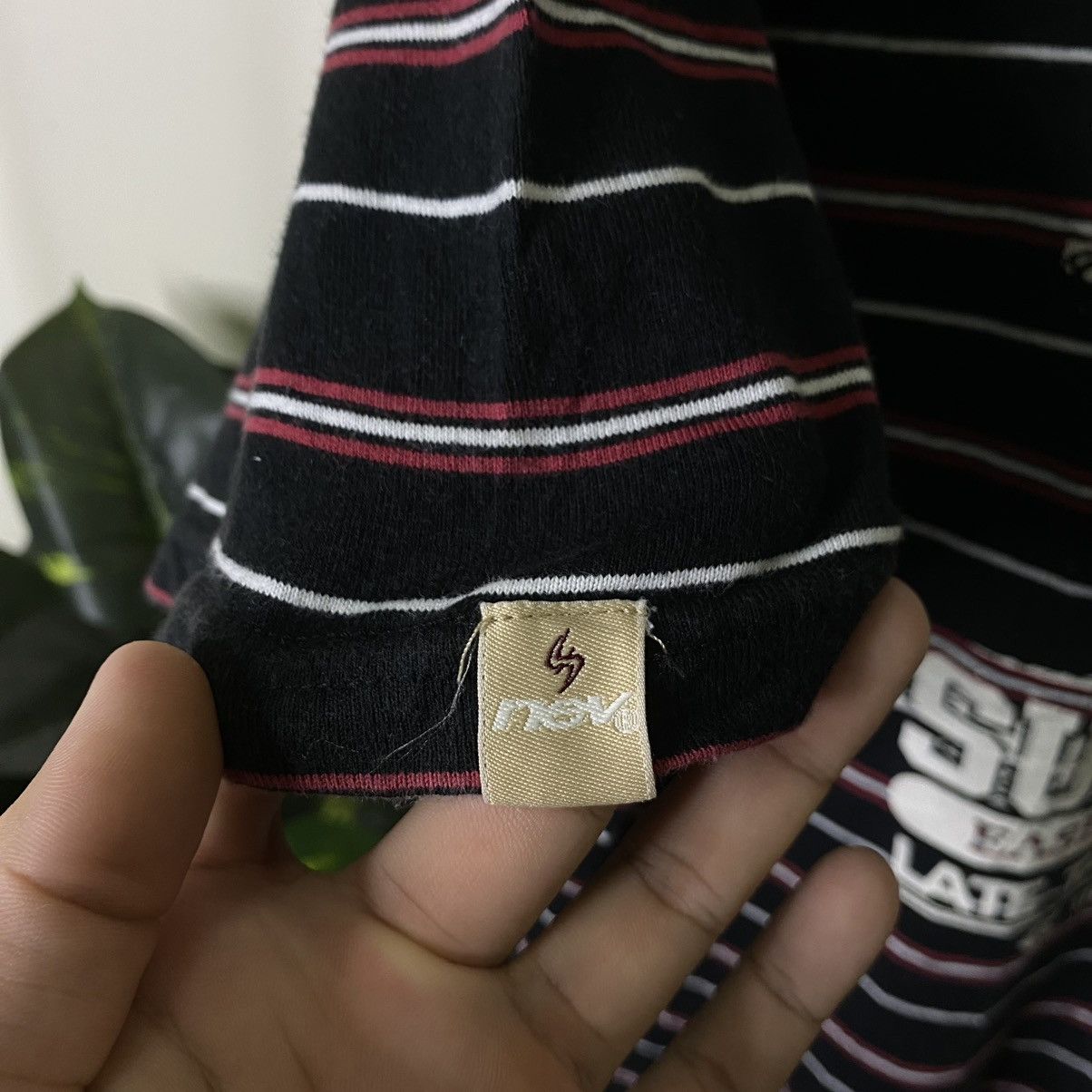 Vintage Vintage 2000s Nev Surf Stripes Polo Tee Surfing Style Size US XL / EU 56 / 4 - 5 Thumbnail