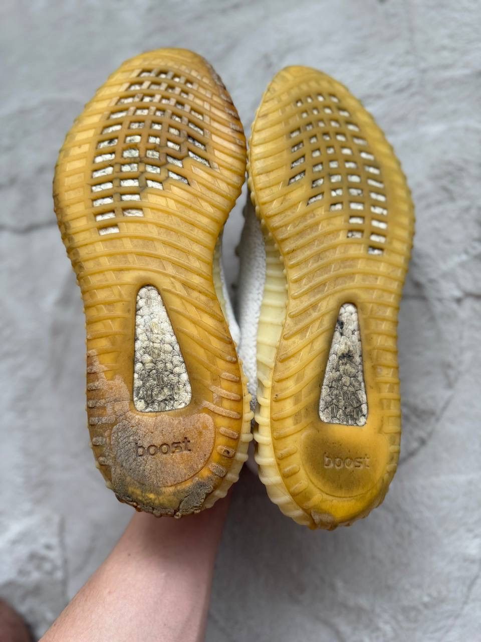 Adidas Adidas Yeezy Boost 350 V2 Cream White Size US 10 / EU 43 - 8 Thumbnail