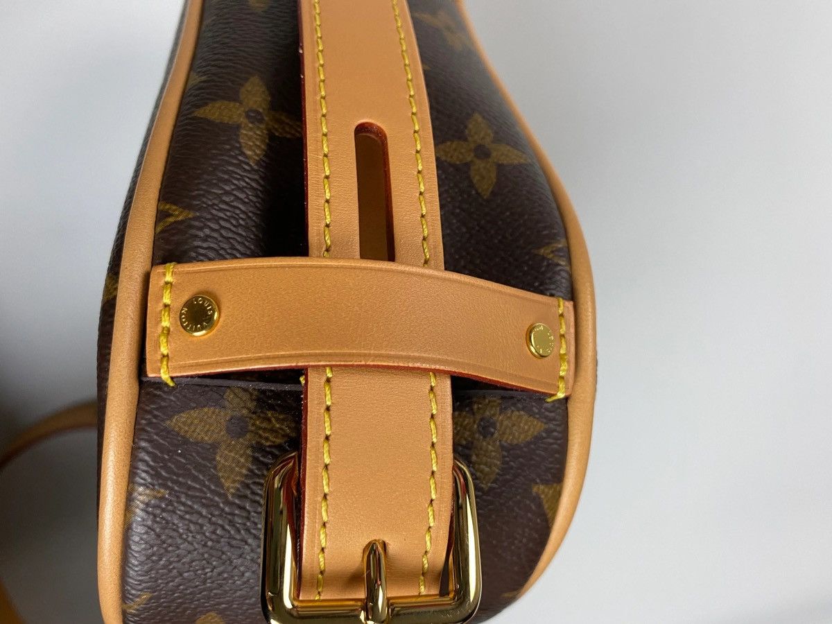 Louis Vuitton LOUIS VUITTON VALENTINES DAY EXCLUSIVE HEART MONOGRAM BAG Size ONE SIZE - 5 Thumbnail
