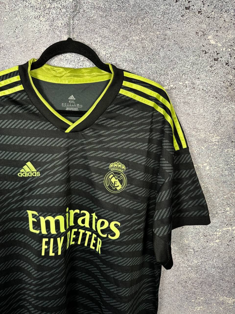 Other Vintage Real Madrid 2022/23 Third Soccer Jersey 4XL Size US XXL / EU 58 / 5 - 2 Thumbnail