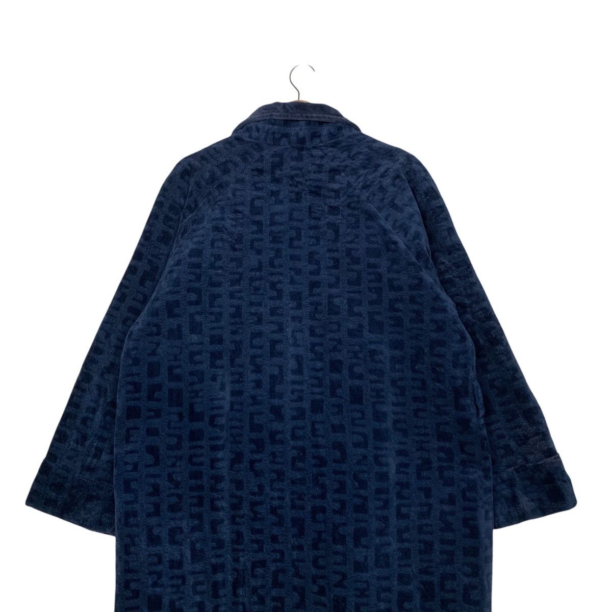 Pierre Cardin Vintage PIERRE CARDIN Robe #2743-C124 Size US M / EU 48-50 / 2 - 19 Thumbnail