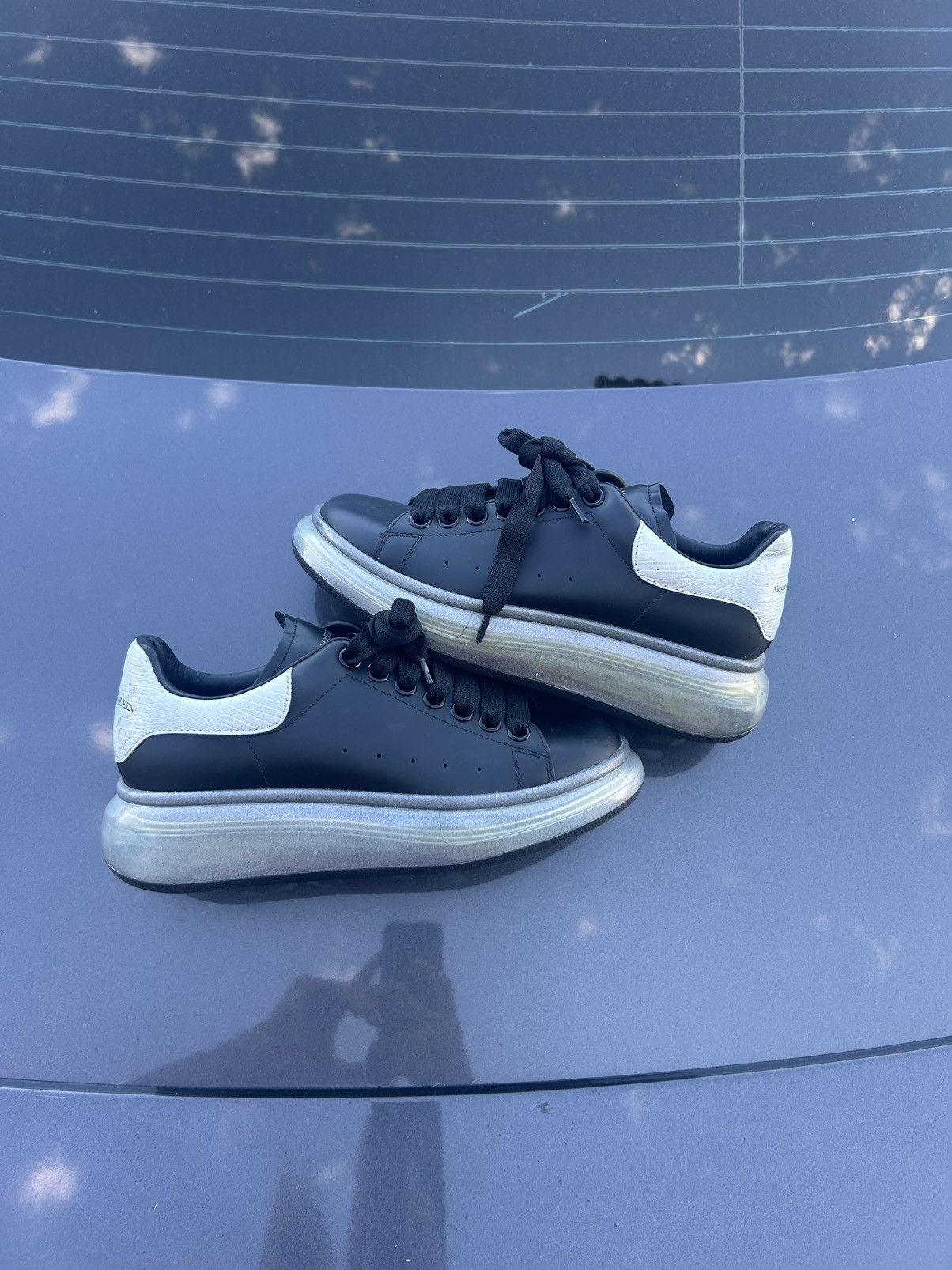 Alexander McQueen Alexander mcqueen black/irridescent Size US 7 / IT 37 - 1 Thumbnail