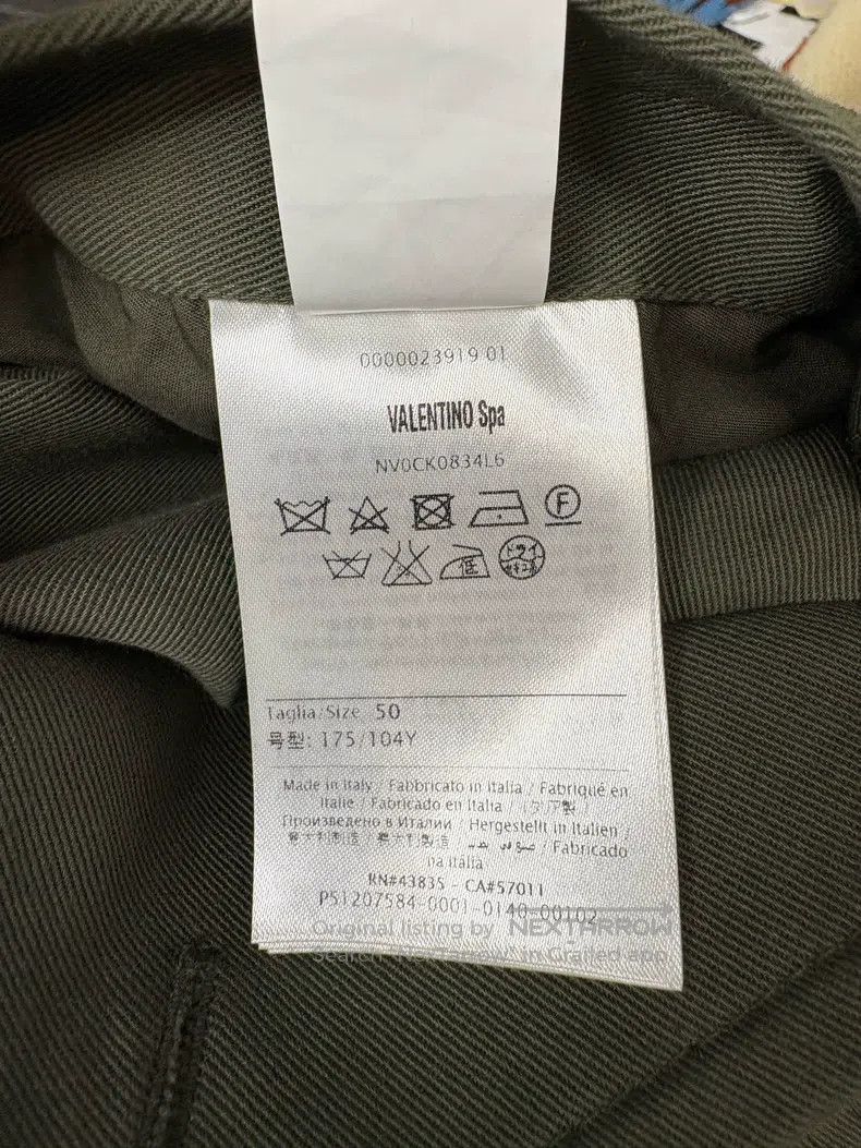 Valentino Valentino Fur integrated coat coat Size US M / EU 48-50 / 2 - 4 Thumbnail