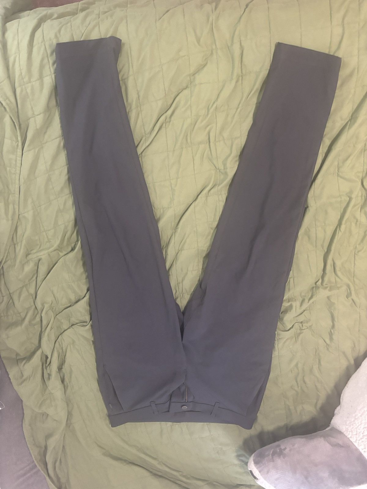 Lululemon grey pants