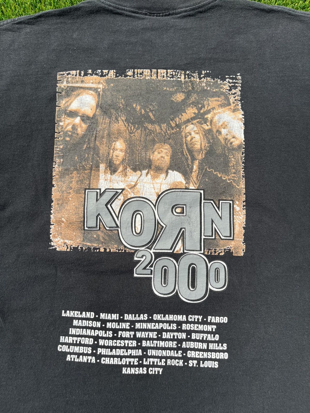 Vintage Korn Sick and twisted t-shirt Size US L / EU 52-54 / 3 - 5 Thumbnail