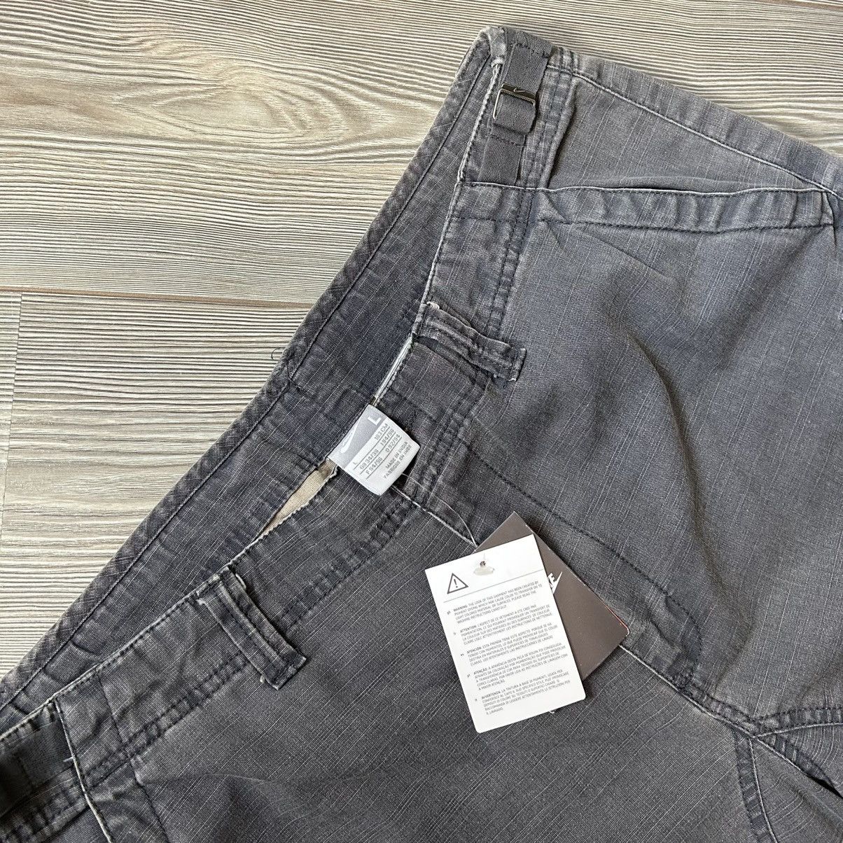 Nike × Vintage NWT Vintage Nike Faded Cargo Pants Travis Scott Style Size US 34 / EU 50 - 7 Thumbnail