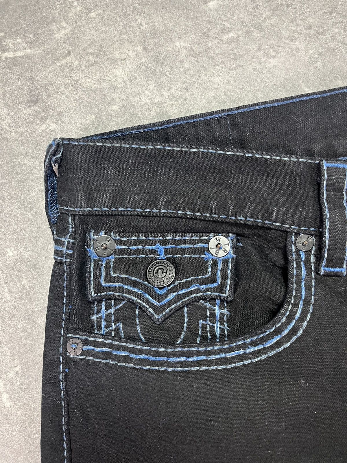 True Religion True Religion Slim Black / Blue Stitch Flaps Denim Jeans 40 Size US 40 / EU 56 - 6 Thumbnail