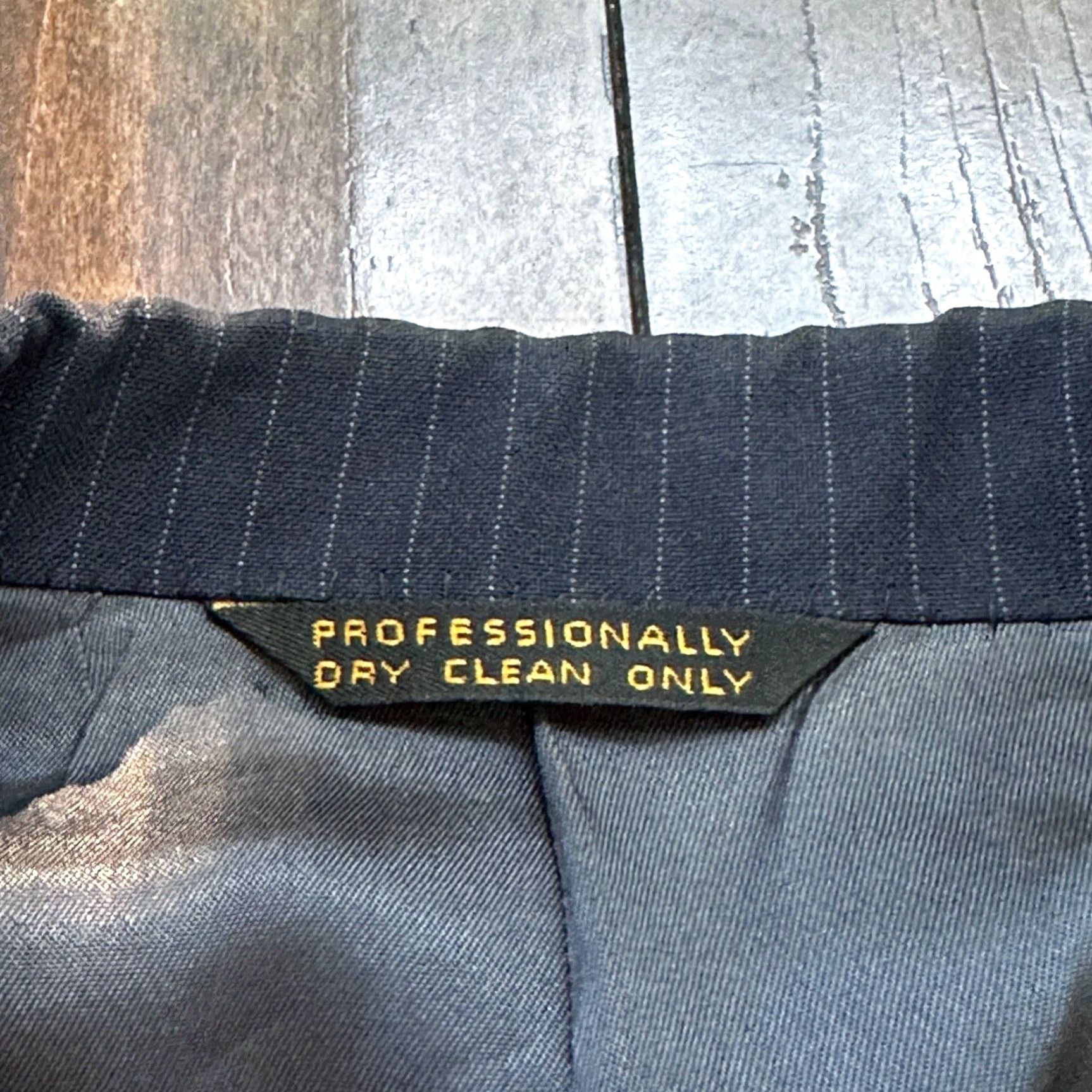Vintage VINTAGE 1960s Navy Blue Wool Sport Jacket Mens Size 44 Rockabilly Pinstripe Pants 38x28 Size US 44 / EU 60 - 4 Thumbnail