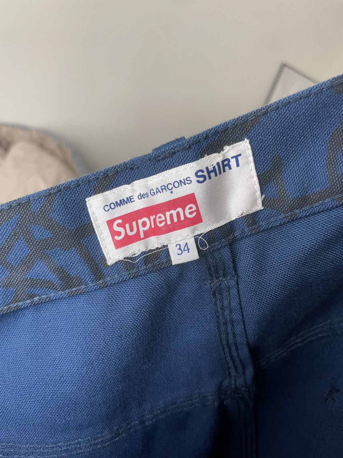 Comme des Garcons × Supreme Supreme x Comme Des garçons Graffiti Double Knee Size US 34 / EU 50 - 4 Thumbnail