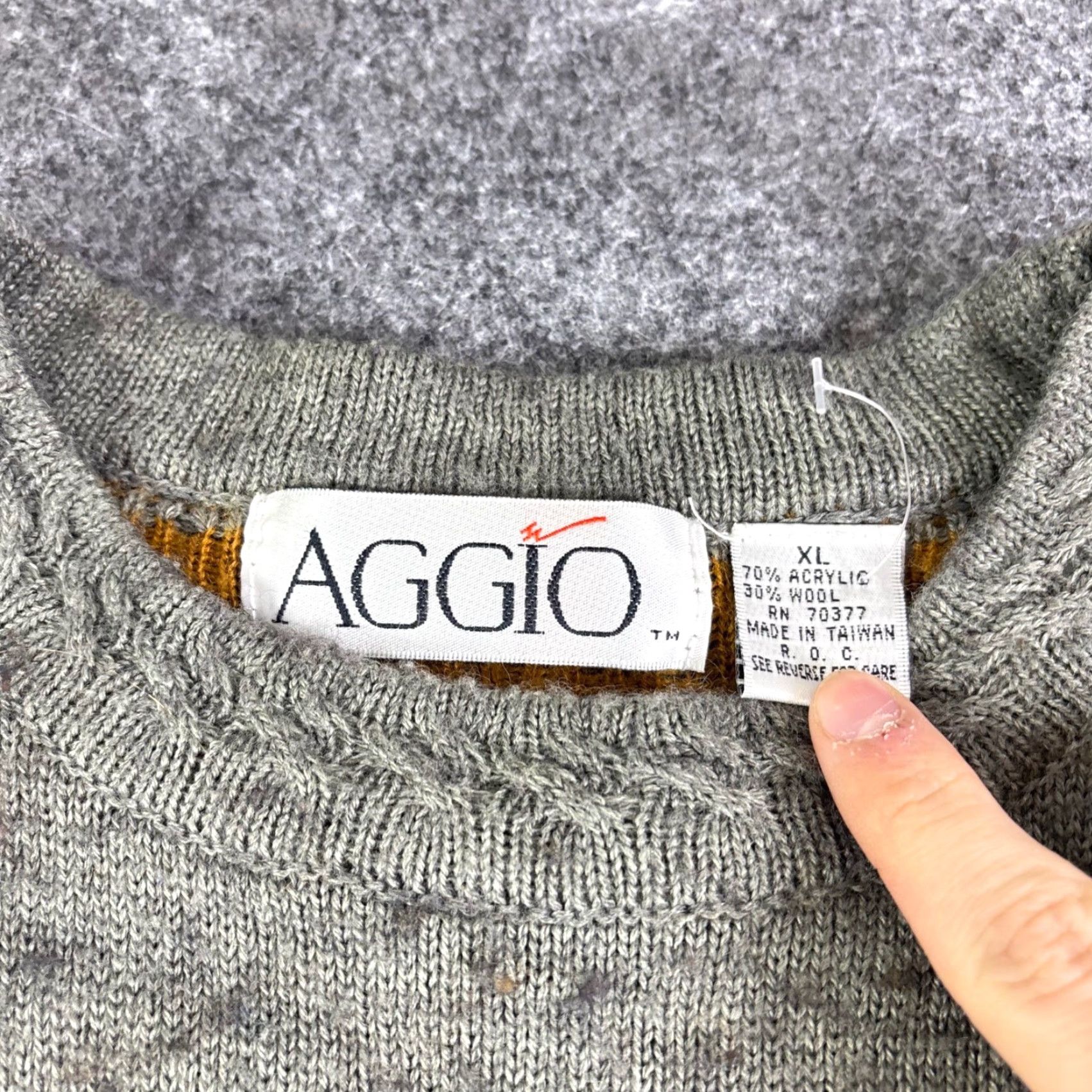 Vintage VINTAGE Aggio Geometric Southwestern Wool Blend Knit Sweater Grey Mens XL Size US XL / EU 56 / 4 - 4 Thumbnail