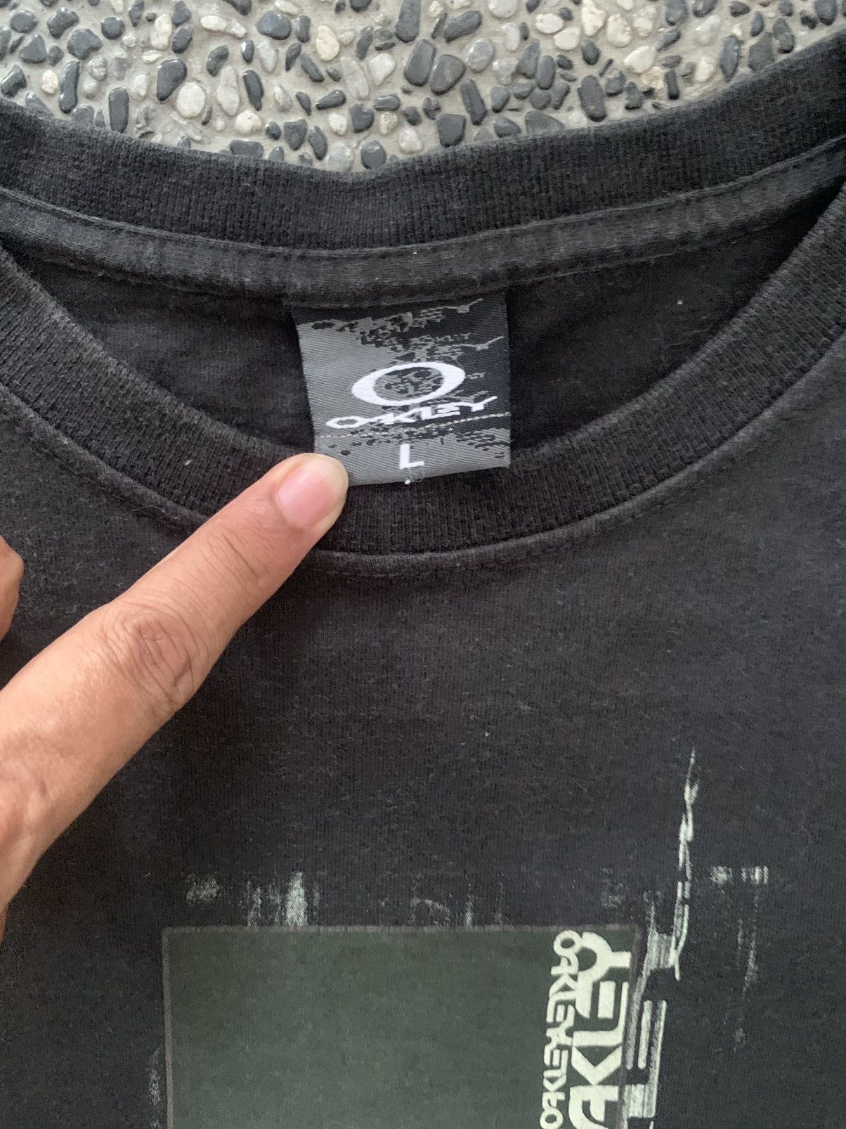 Oakley × Vintage Vintage Oakley T shirt Size US L / EU 52-54 / 3 - 7 Thumbnail