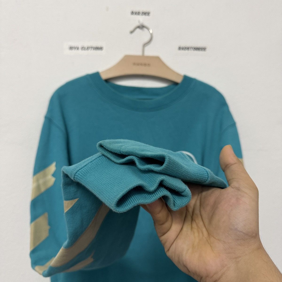 Off-White [FREE SHIPPING] Offwhite Tape Arrows Sweatshirt Size US S / EU 44-46 / 1 - 7 Thumbnail