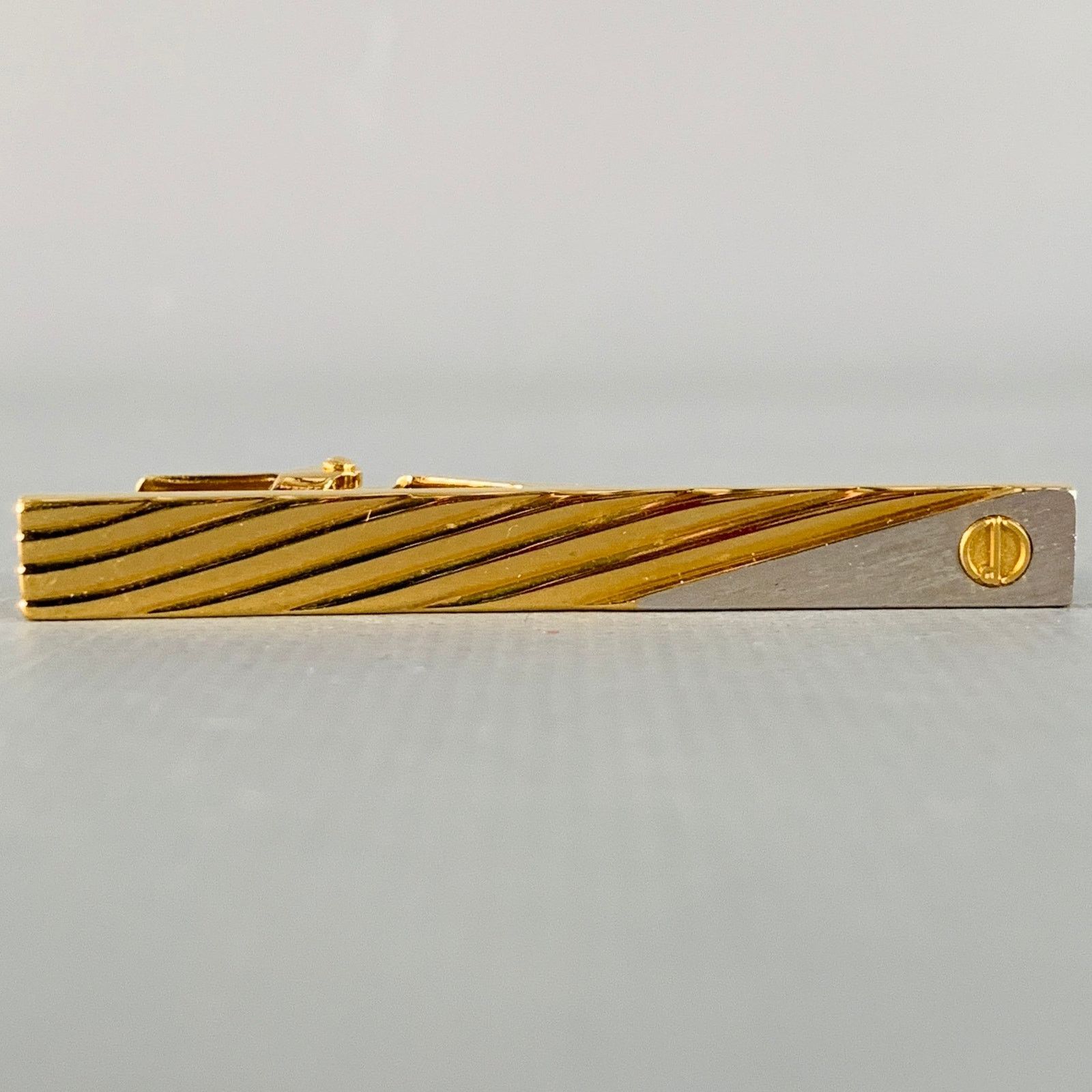 Alfred Dunhill DUNHILL Gold Silver Engraved Metal Cuff Link Tie Clip Set Size ONE SIZE - 2 Thumbnail