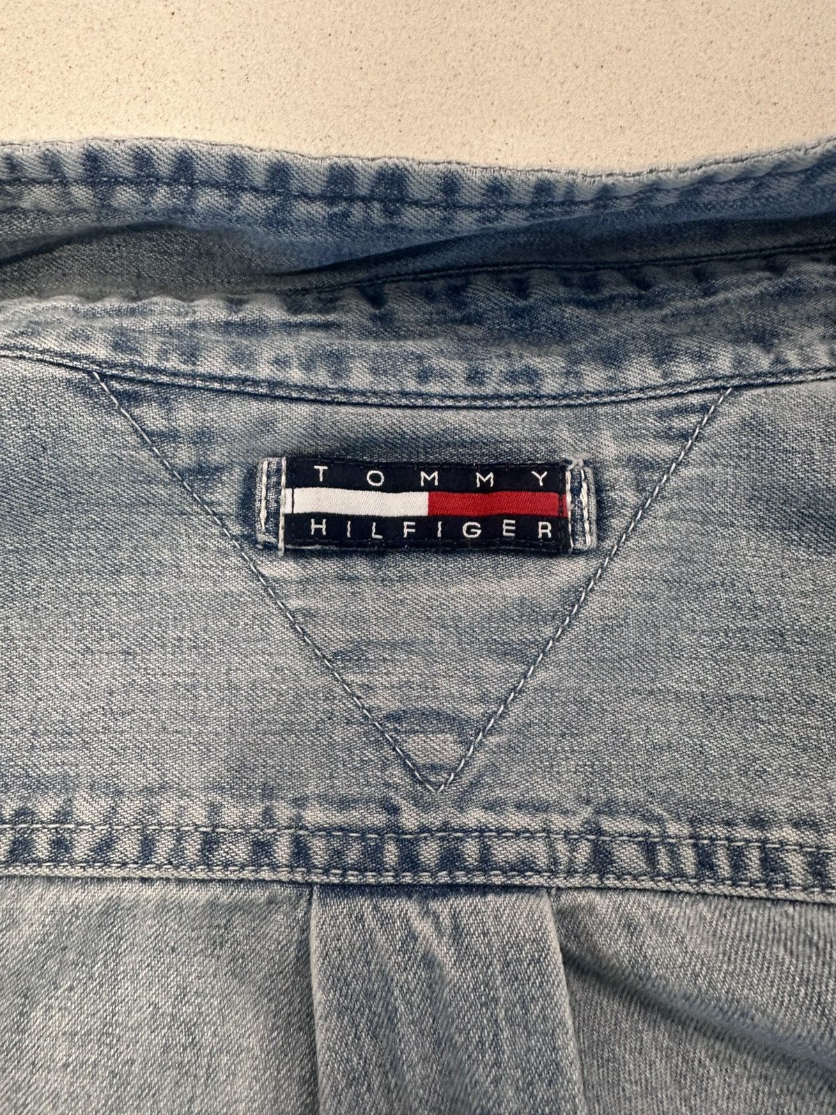 Tommy Hilfiger × Vintage Tommy Hilfiger Jean Jacket Size US M / EU 48-50 / 2 - 10 Thumbnail