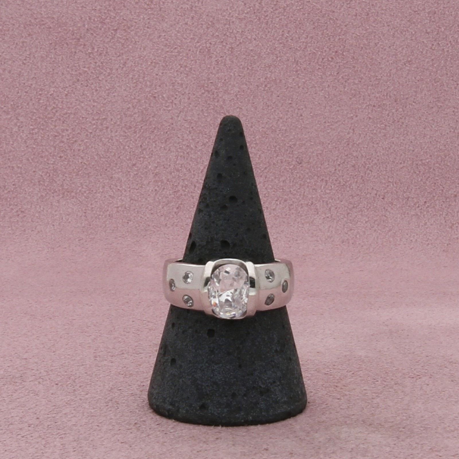 Sterling Silver sterling silver oval-cut cz ring size 9 Size ONE SIZE - 3 Thumbnail